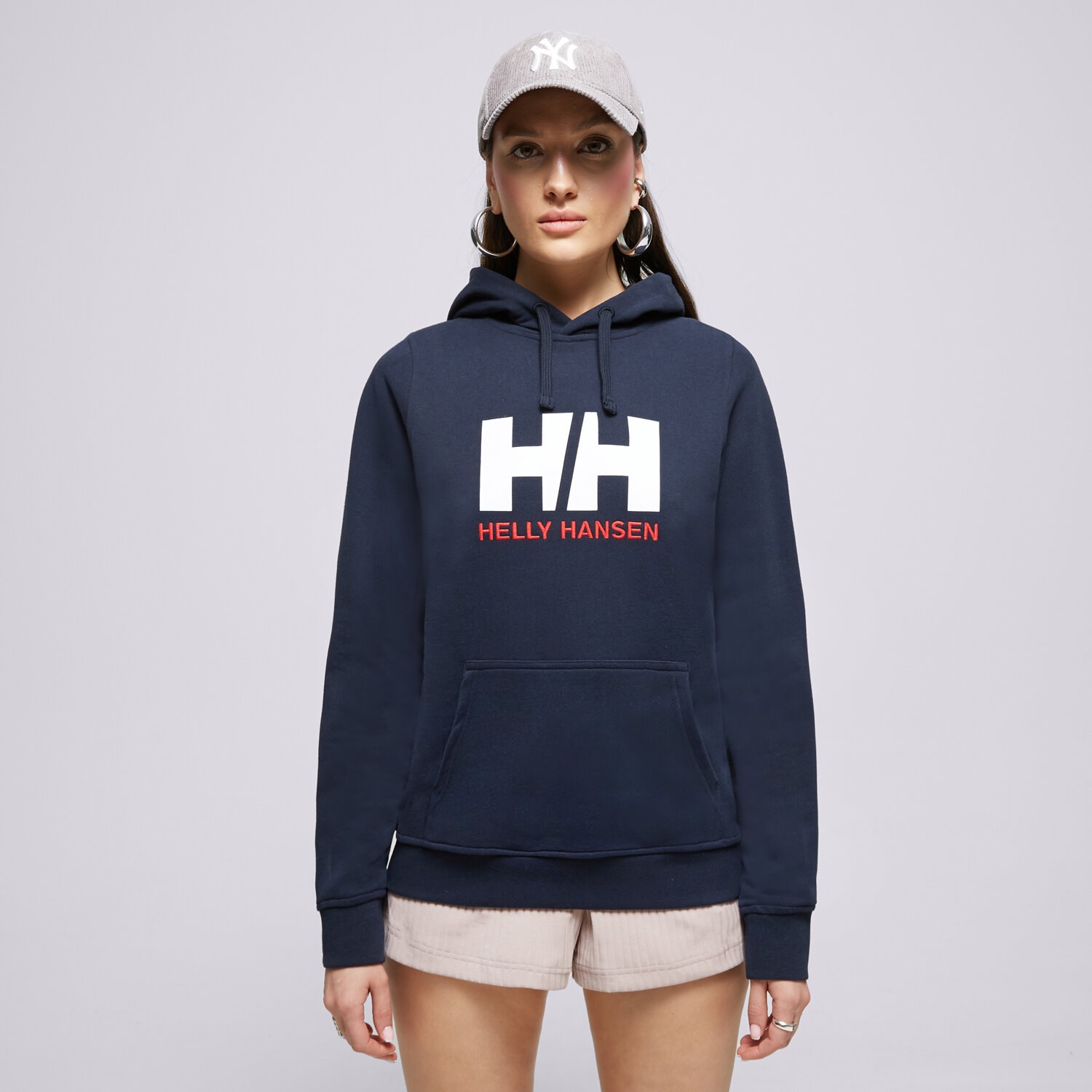 Femei bluză HELLY HANSEN BLUZĂ CU GLUGĂ W HH LOGO HOODIE 33978597 Negru