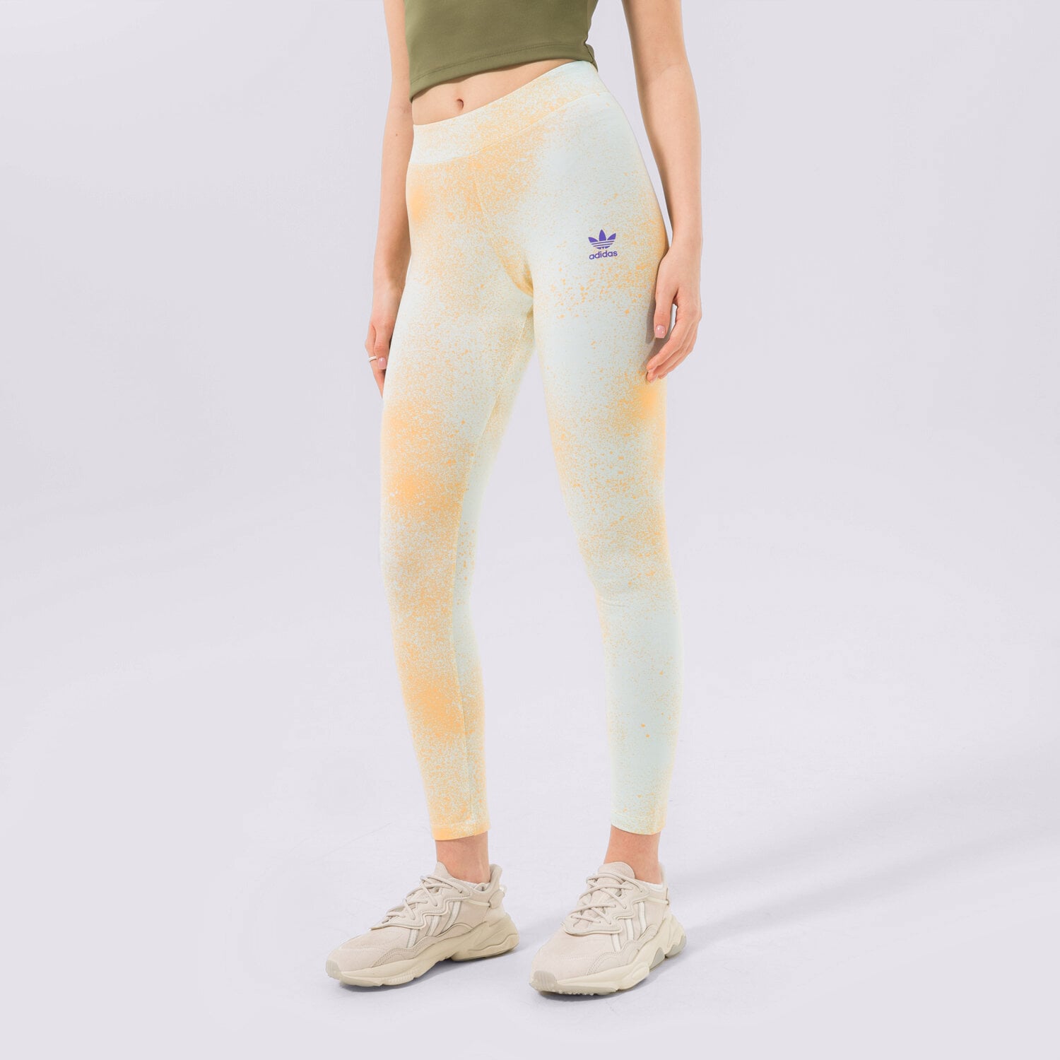 Femei pantaloni ADIDAS COLANȚI 7/8 COLANȚI HL6618 Mulicolor