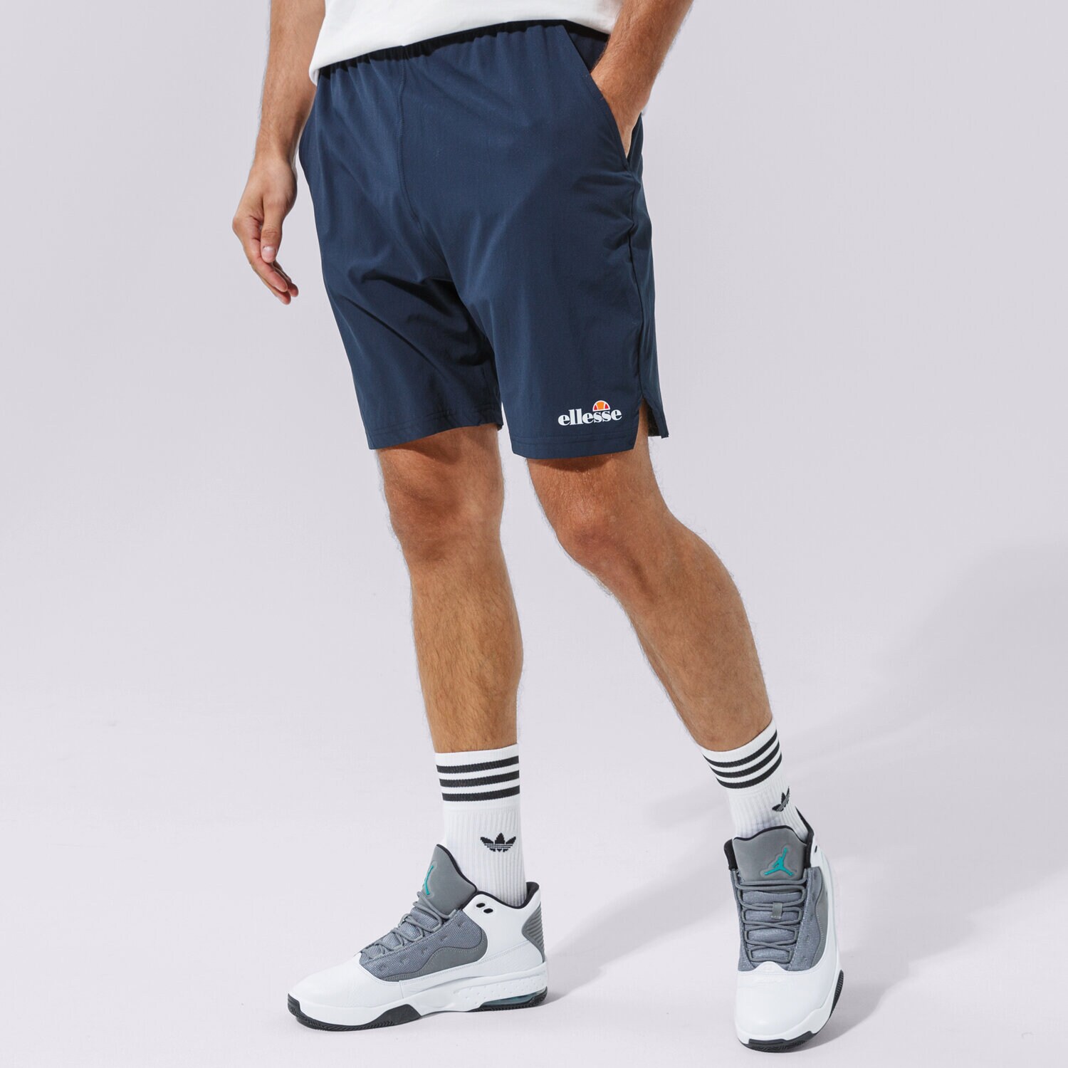 Femei pantaloni scurți ELLESSE PANTALONI SCURȚI VIVALDI SHORT NAVY SXG09889429 Bleumarin