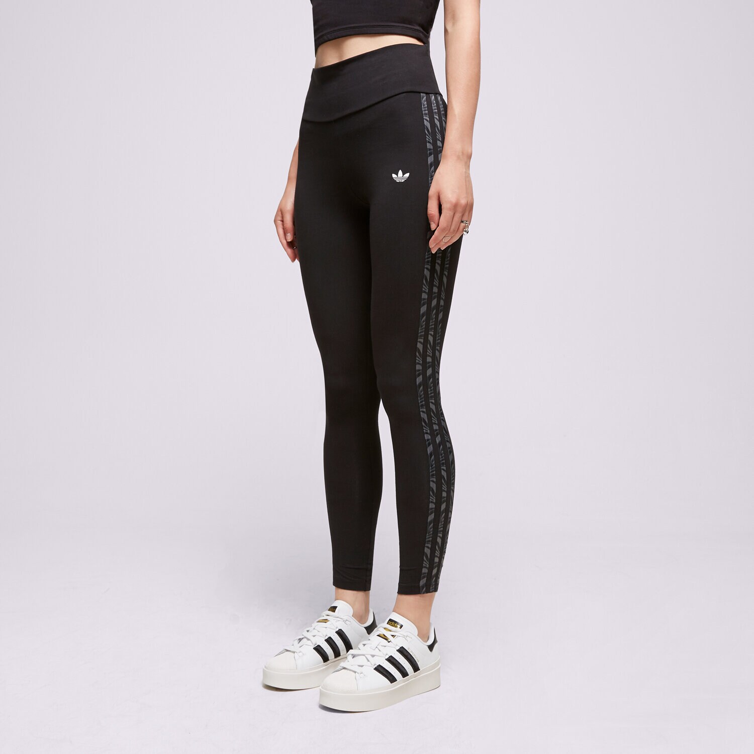 Femei pantaloni ADIDAS COLANȚI ABSTRACT ANIMAL PRINT IJ8184 Negru