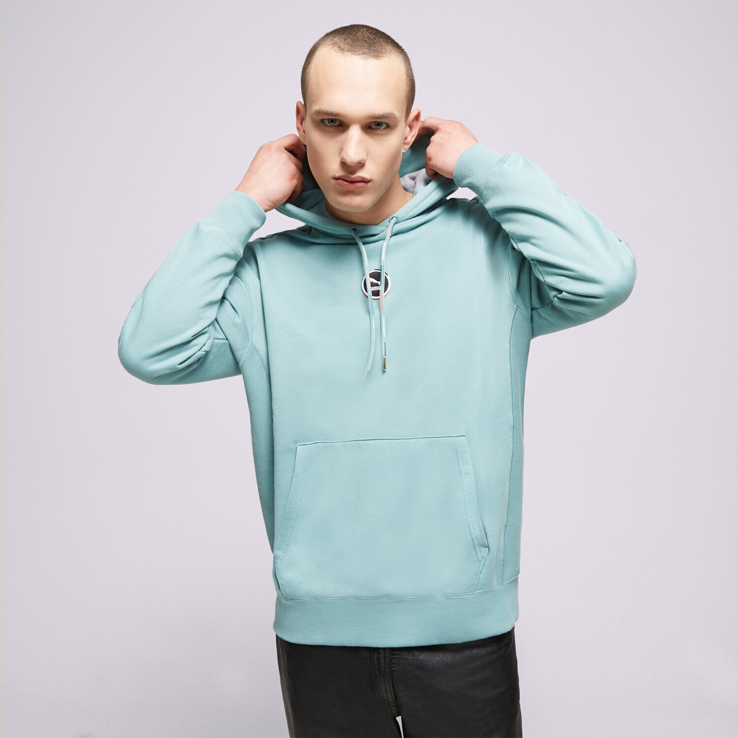 Bărbați bluză PUMA BLUZĂ CU GLUGĂ 534175 534175 50 Albastru