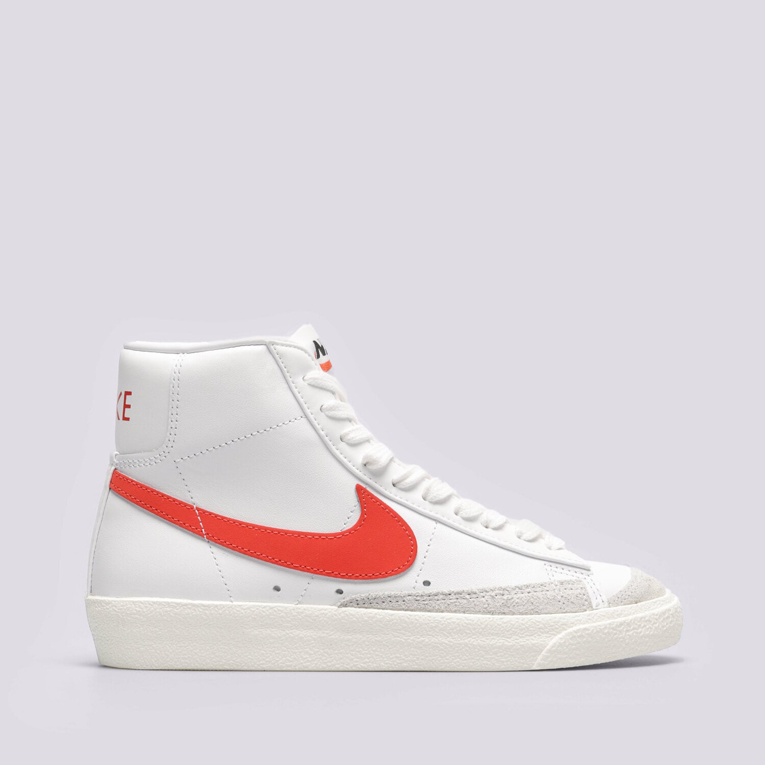 Femei pantofi sport NIKE BLAZER MID 77 CZ1055-101 Alb
