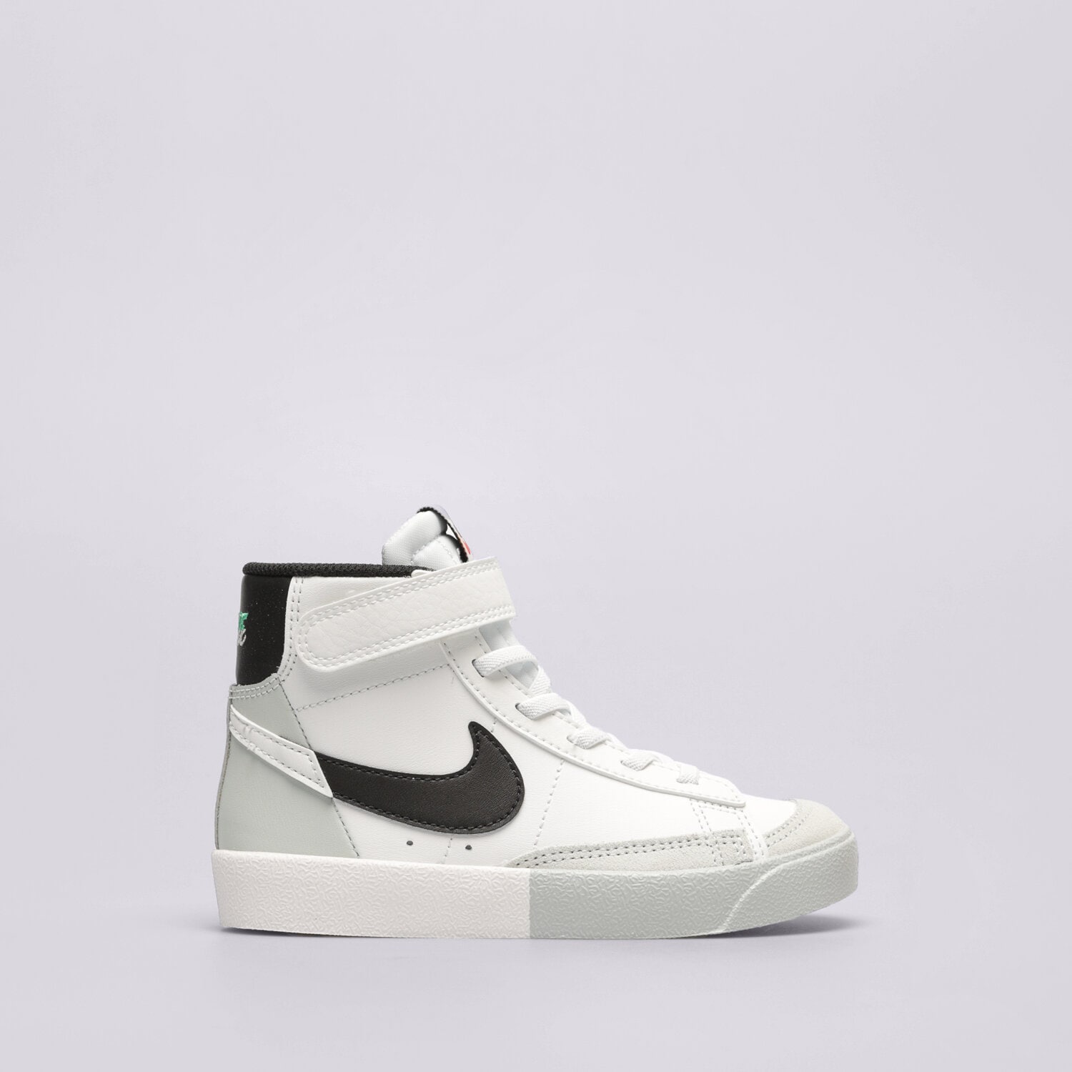 Copii pantofi sport NIKE BLAZER MID '77 SE (PS) FN6938-100 Alb