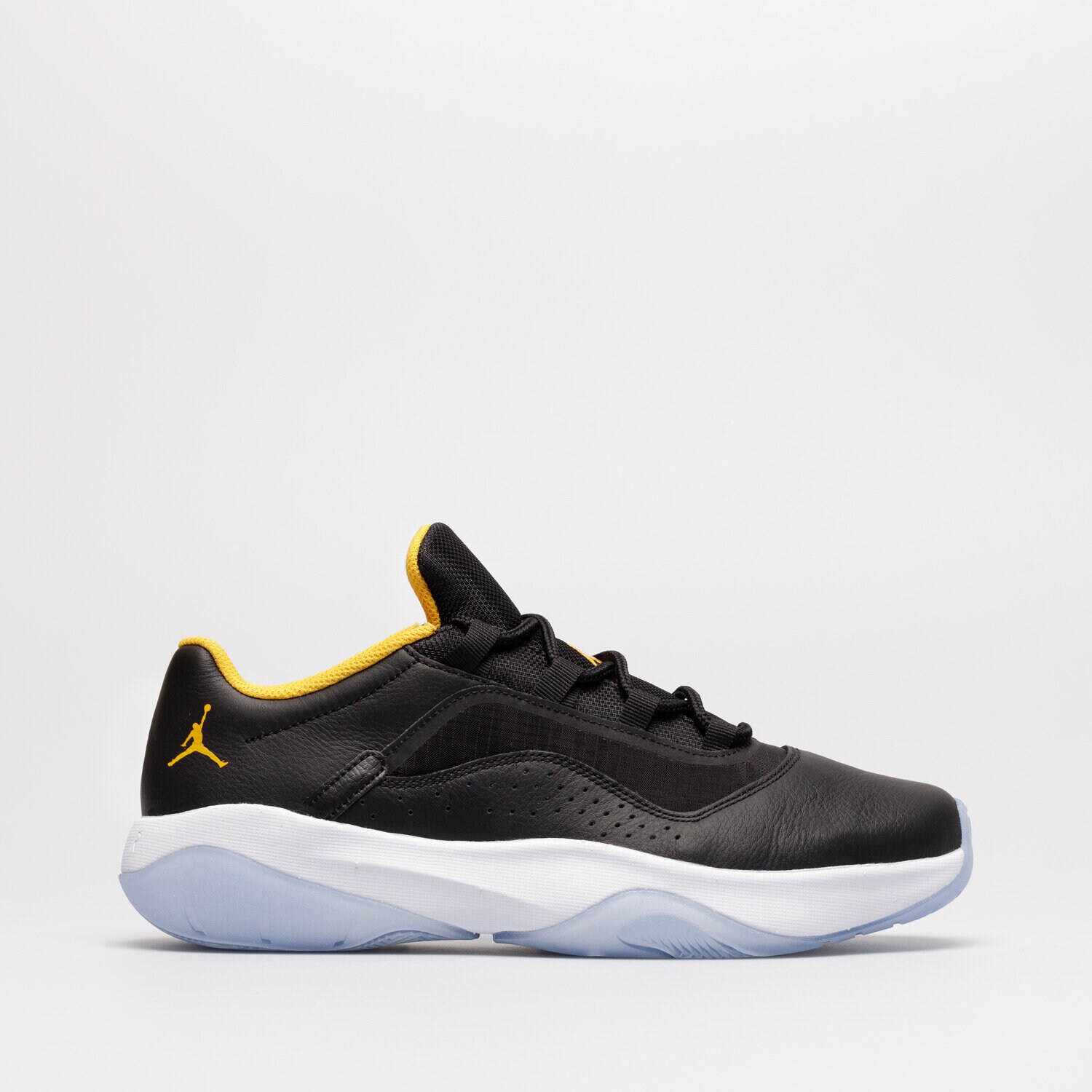 Barbați pantofi sport AIR JORDAN 11 CMFT LOW  CW0784-071 Negru