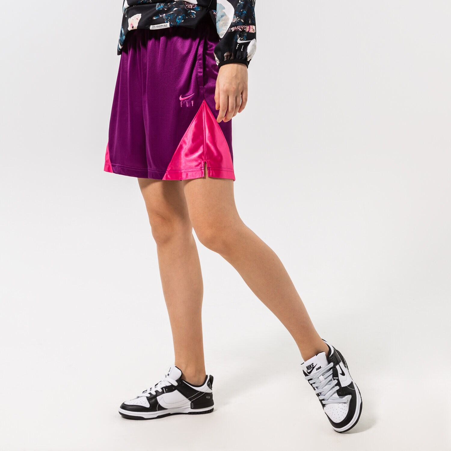 Femei pantaloni scurți NIKE PANTALONI SCURȚI W NK DF ISOFLY SHORT NBA DH7363-503 Violet