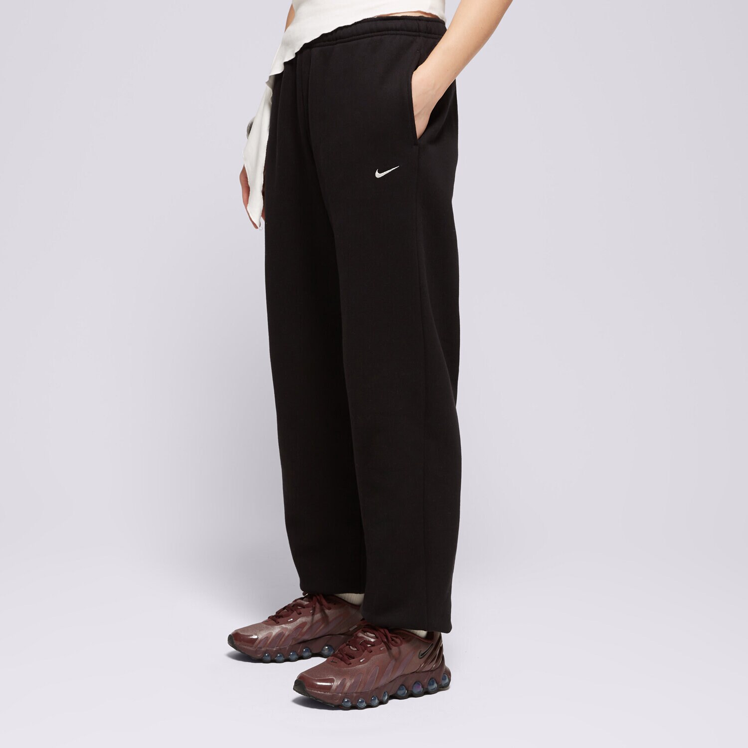 Femei pantaloni NIKE PANTALONI  W NK STUDIO FLC MW HR OS IM8074-001 Negru