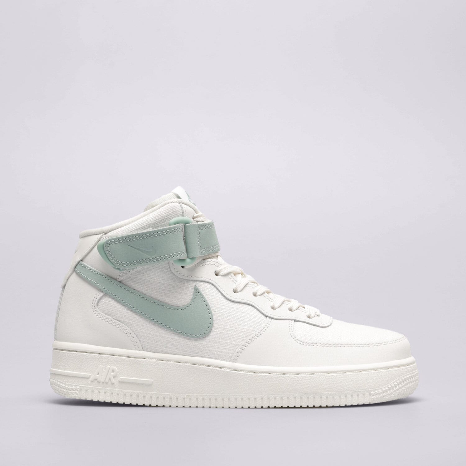 Femei pantofi sport NIKE WMNS AIR FORCE 1 '07 MID DD9625-103 Alb
