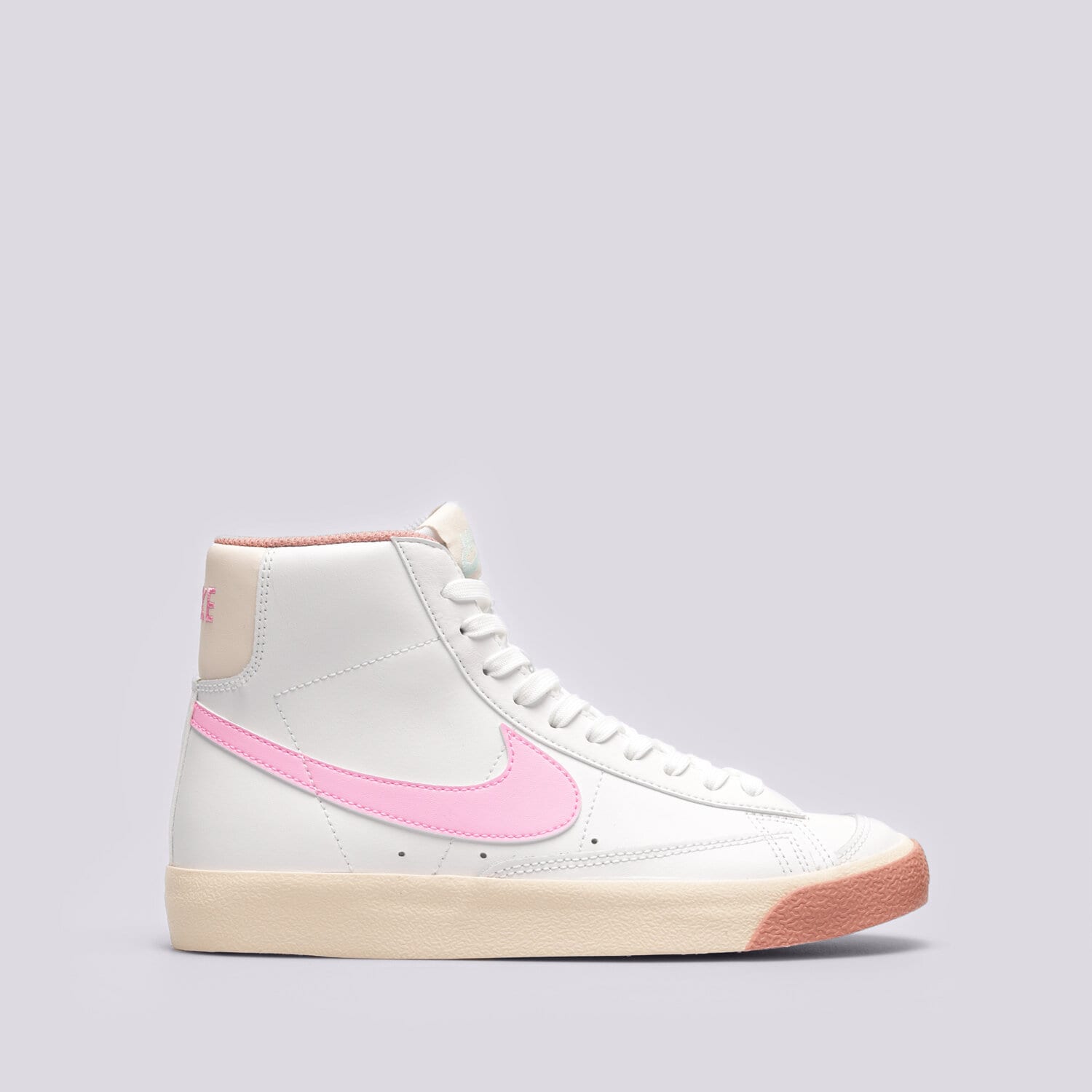 Copii pantofi sport NIKE BLAZER MID '77 (GS)  DZ2900-100 Alb