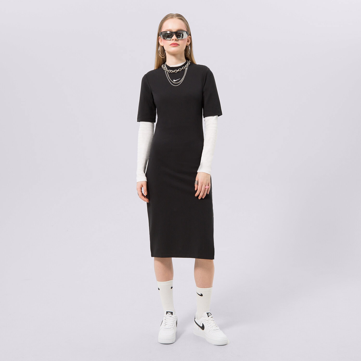 Femei rochii și fuste NIKE ROCHIE W NSW ESSNTL MIDI TRENINGS DV7878-010 Negru