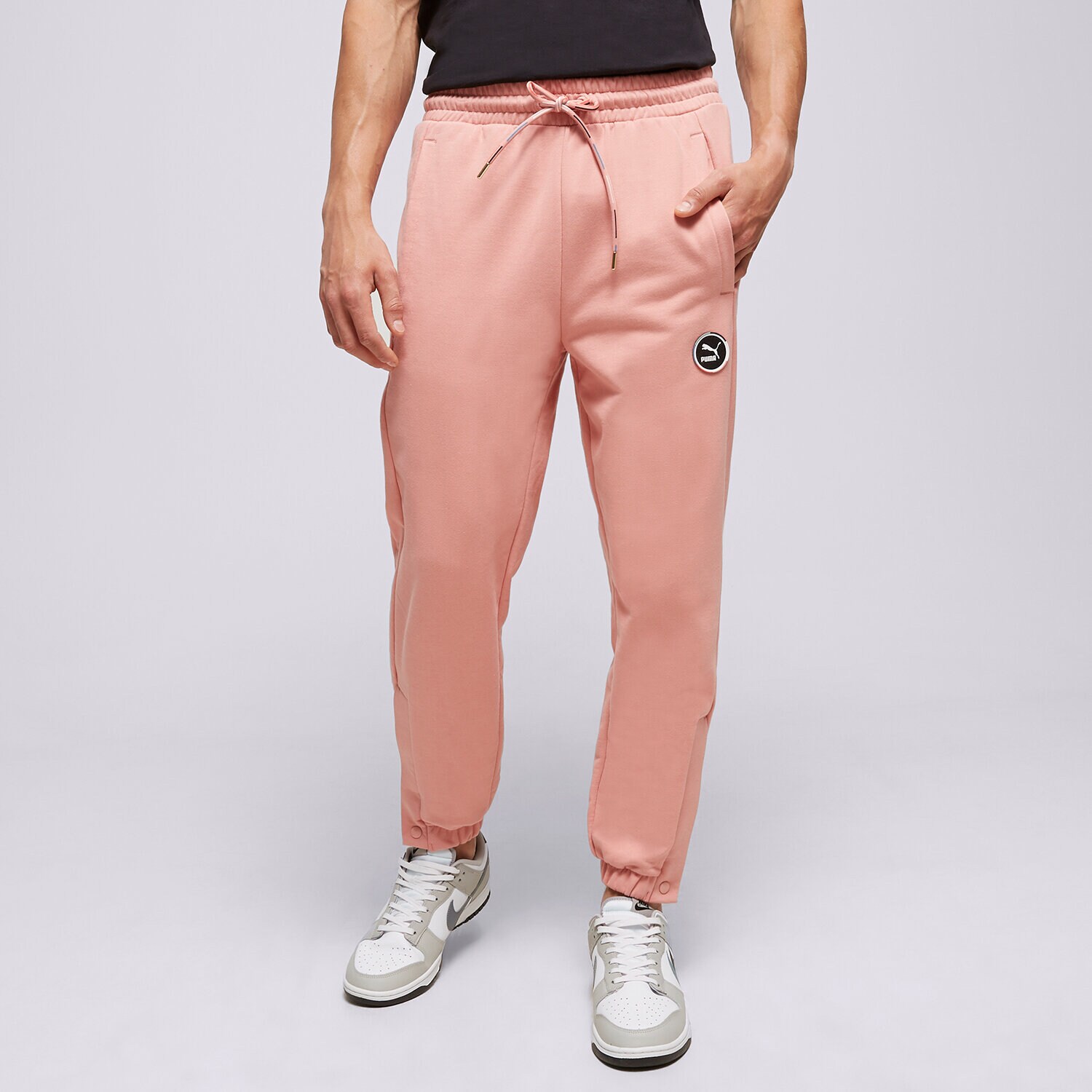 Bărbați pantaloni PUMA PANTALONI  534176 534176 24 Roz