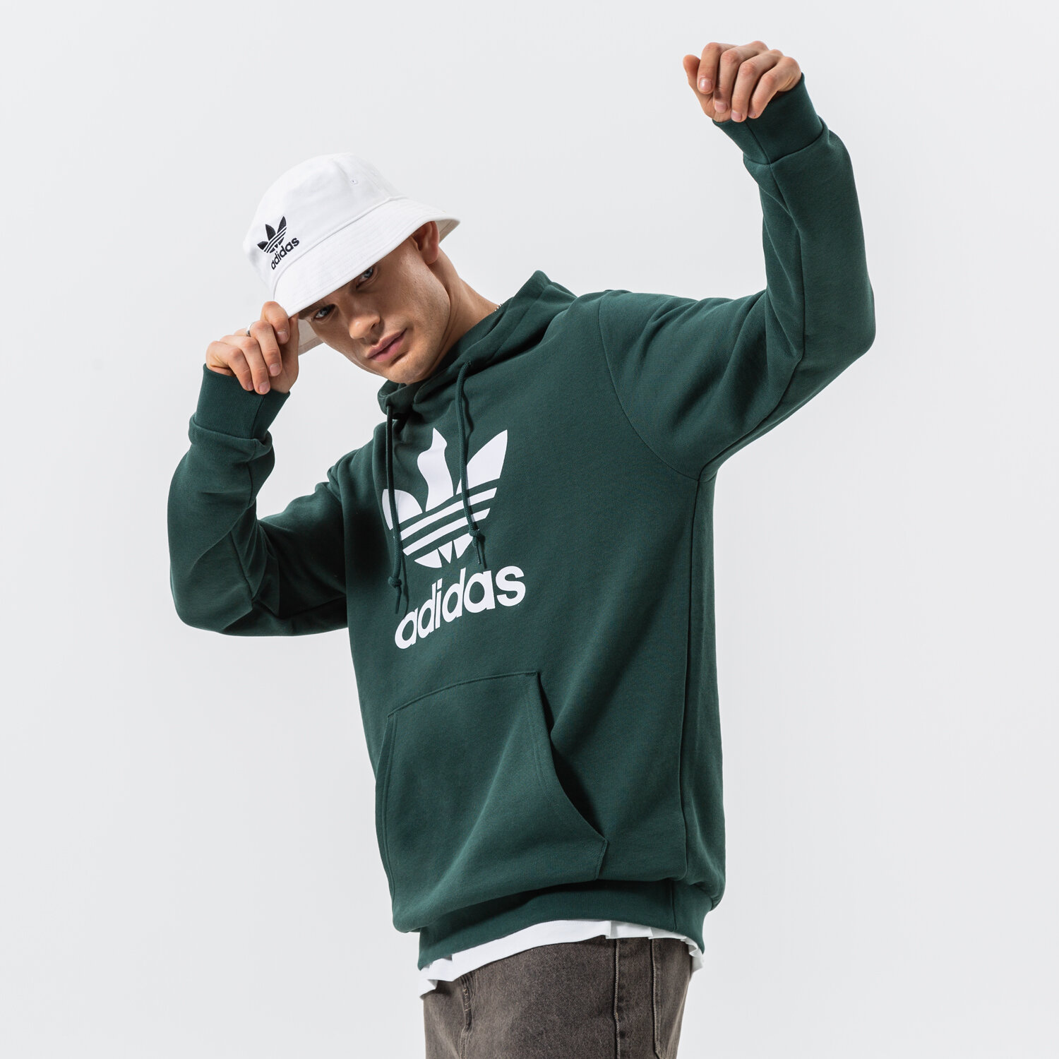 Bărbați bluză ADIDAS BLUZĂ CU GLUGĂ TREFOIL HOODY HK7270 Verde