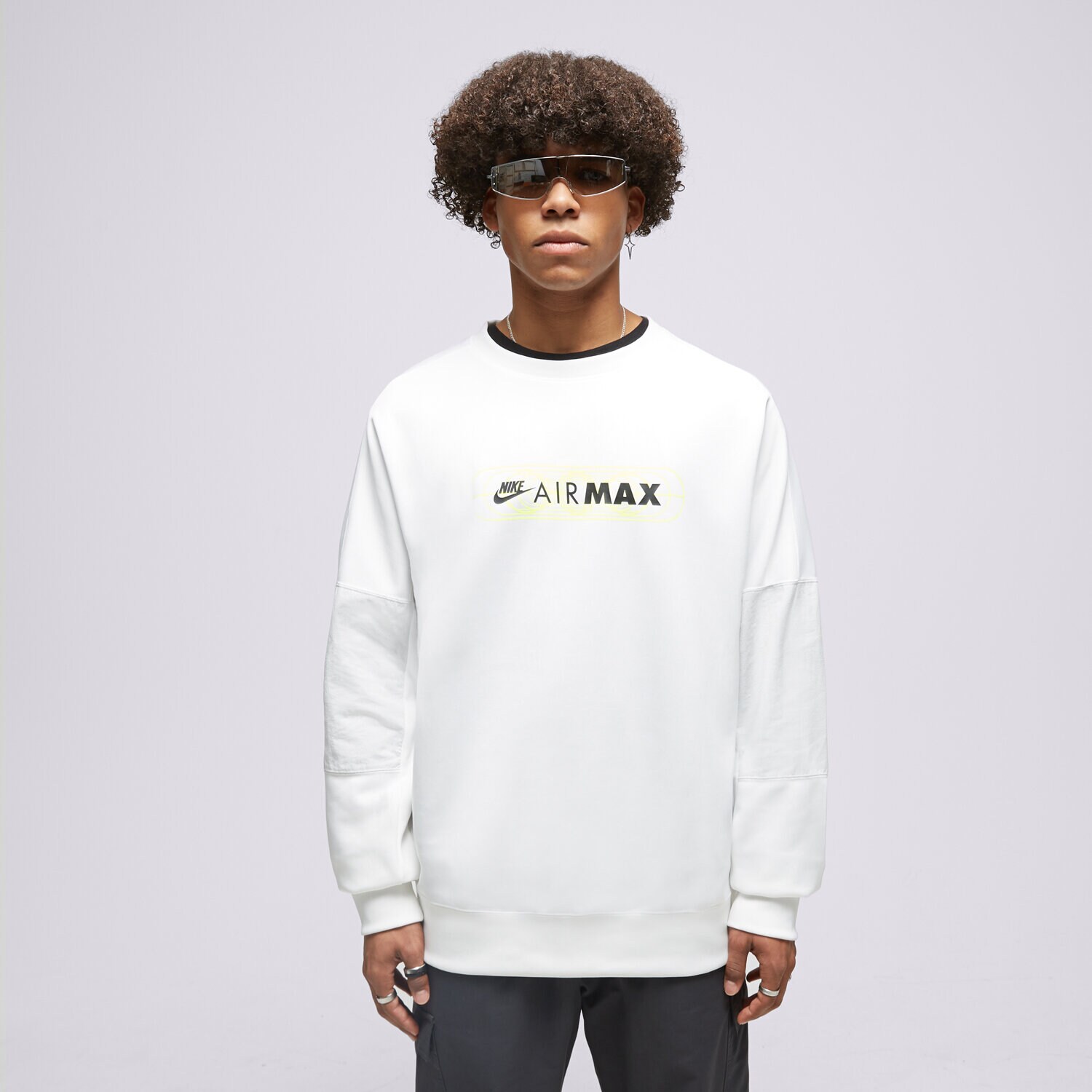 Bărbați bluză NIKE BLUZĂ MAX PK CREW WHT/VLT SWEATSHIRT FB1437-100 Alb