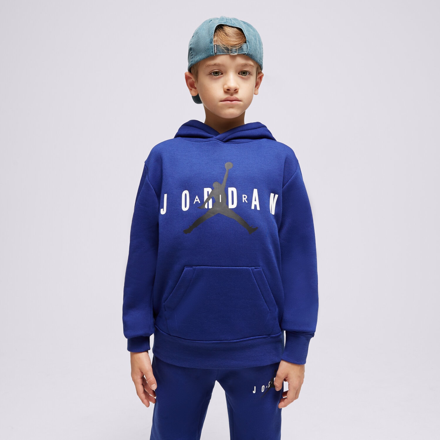 Copii bluză JORDAN BLUZĂ CU GLUGĂ JDB JUMPMAN SUSTAINABLE BOY 95B910-U1A Mulicolor