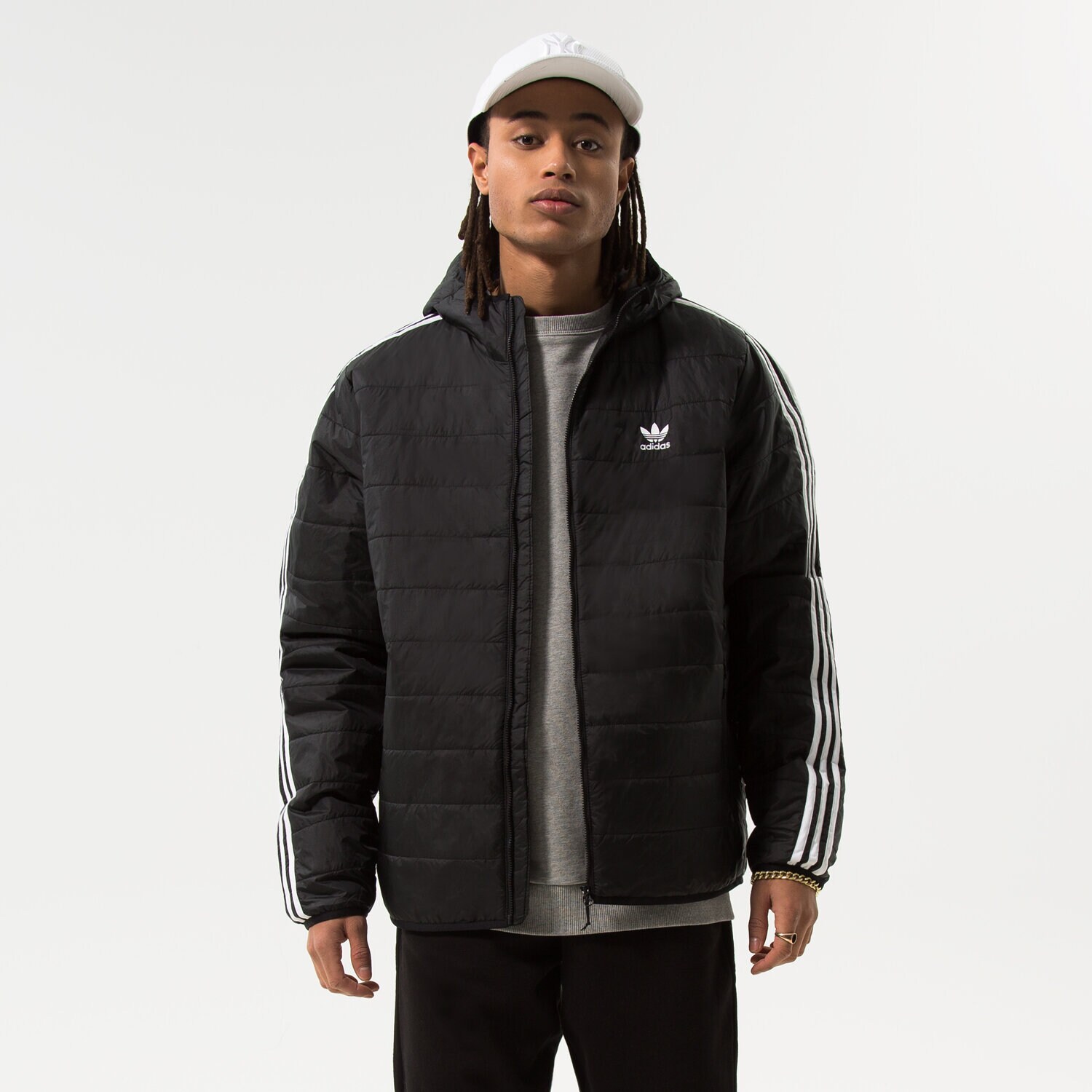 Bărbați eacă de iarnă ADIDAS JACHETĂ DE IARNĂ PAD HOODED PUFF HL9211 Negru