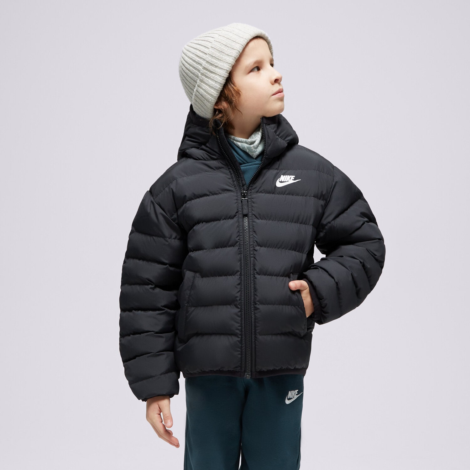 Jachetă de sezon pentru copii (primăvară/toamnă) NIKE JACHETĂ DE IARNĂ K NSW LOW SYNFL HD U FD2845-010 Negru