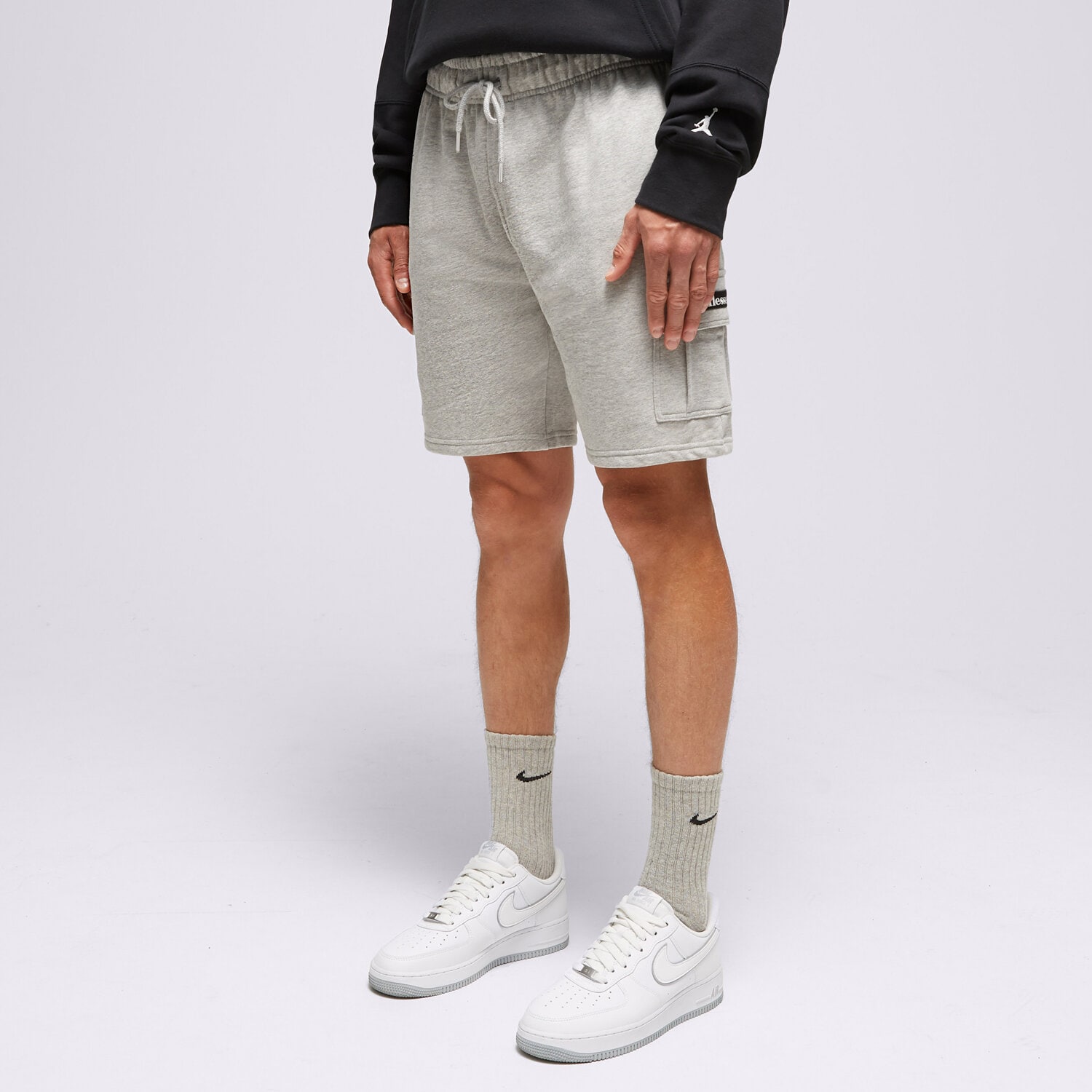 Femei pantaloni scurți ELLESSE PANTALONI SCURȚI ULTRIO CARGO SHORTS SJD16919 Gri