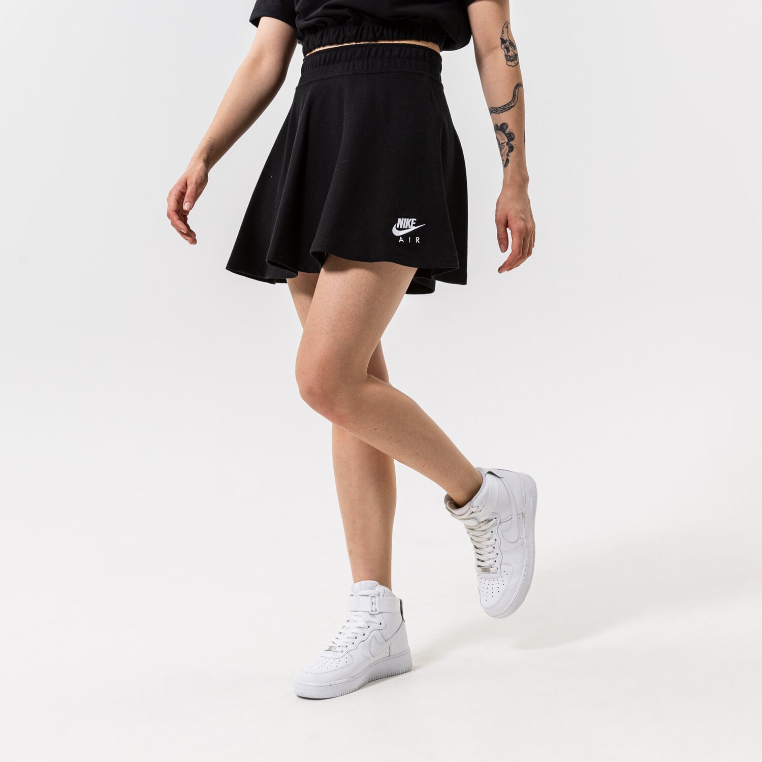 Femei rochii și fuste NIKE FUSTĂ W NSW AIR PIQUE SKIRT DO7604-010 Negru