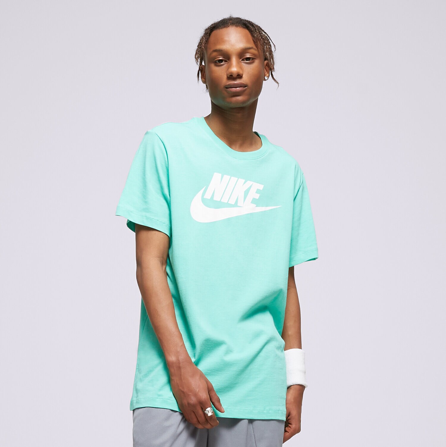 Bărbați tricou NIKE TRICOU SPORTSWEAR AR5004-369 turcoaz