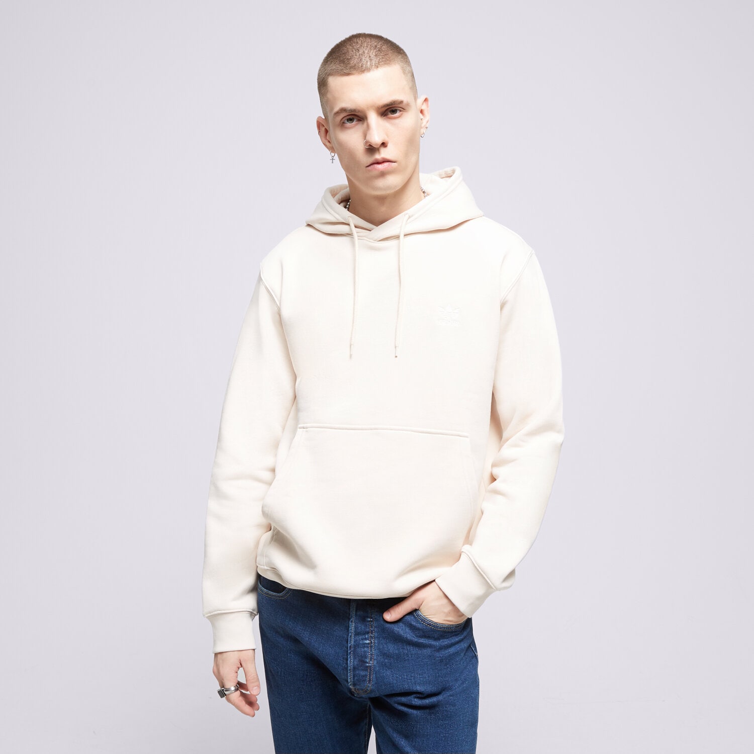 Bărbați bluză ADIDAS BLUZĂ CU GLUGĂ ESSENTIAL IM4523 Alb