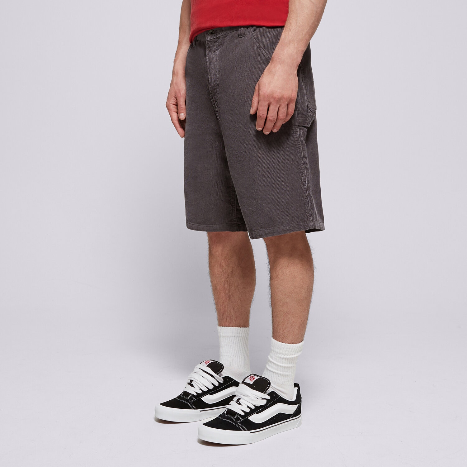 Femei pantaloni scurți VANS PANTALONI SCURȚI DRILL CHORE LOOSE CARPENTER VN000G6X1O71 Negru