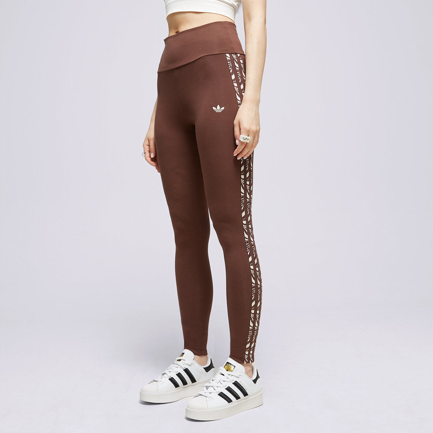 Femei pantaloni ADIDAS COLANȚI ABSTRACT ANIMAL PRINT IJ8185 Maro
