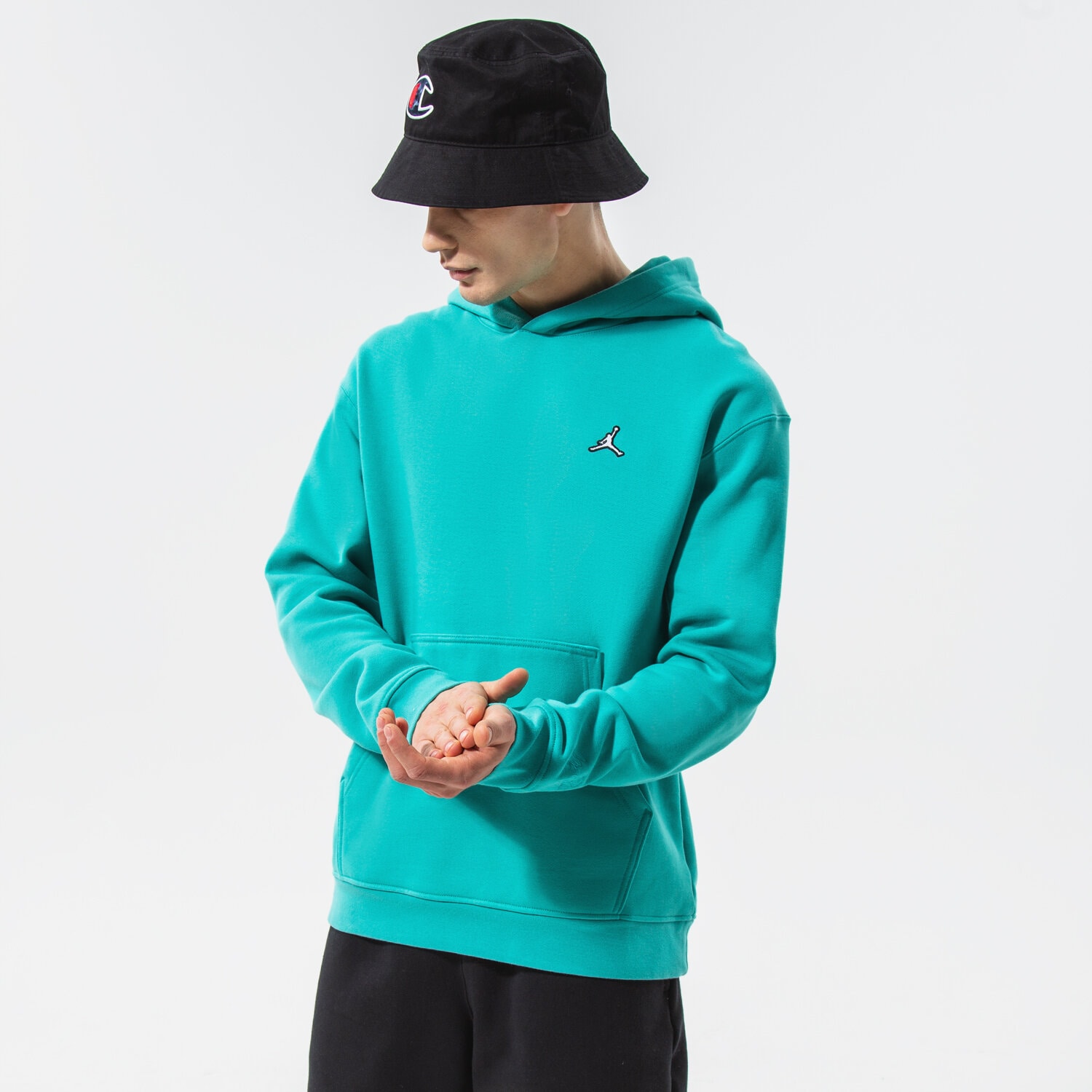 Bărbați bluză JORDAN BLUZĂ CU GLUGĂ M J ESS FLC PO HOODIE DA9818-392 Albastru