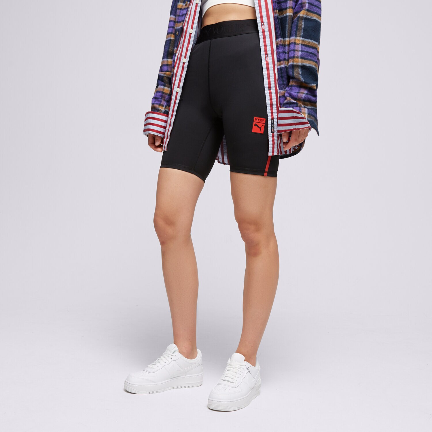 Femei pantaloni scurți PUMA PANTALONI SCURȚI PUMA X VOGUE TIGHT SHORTS 535080-01 Negru