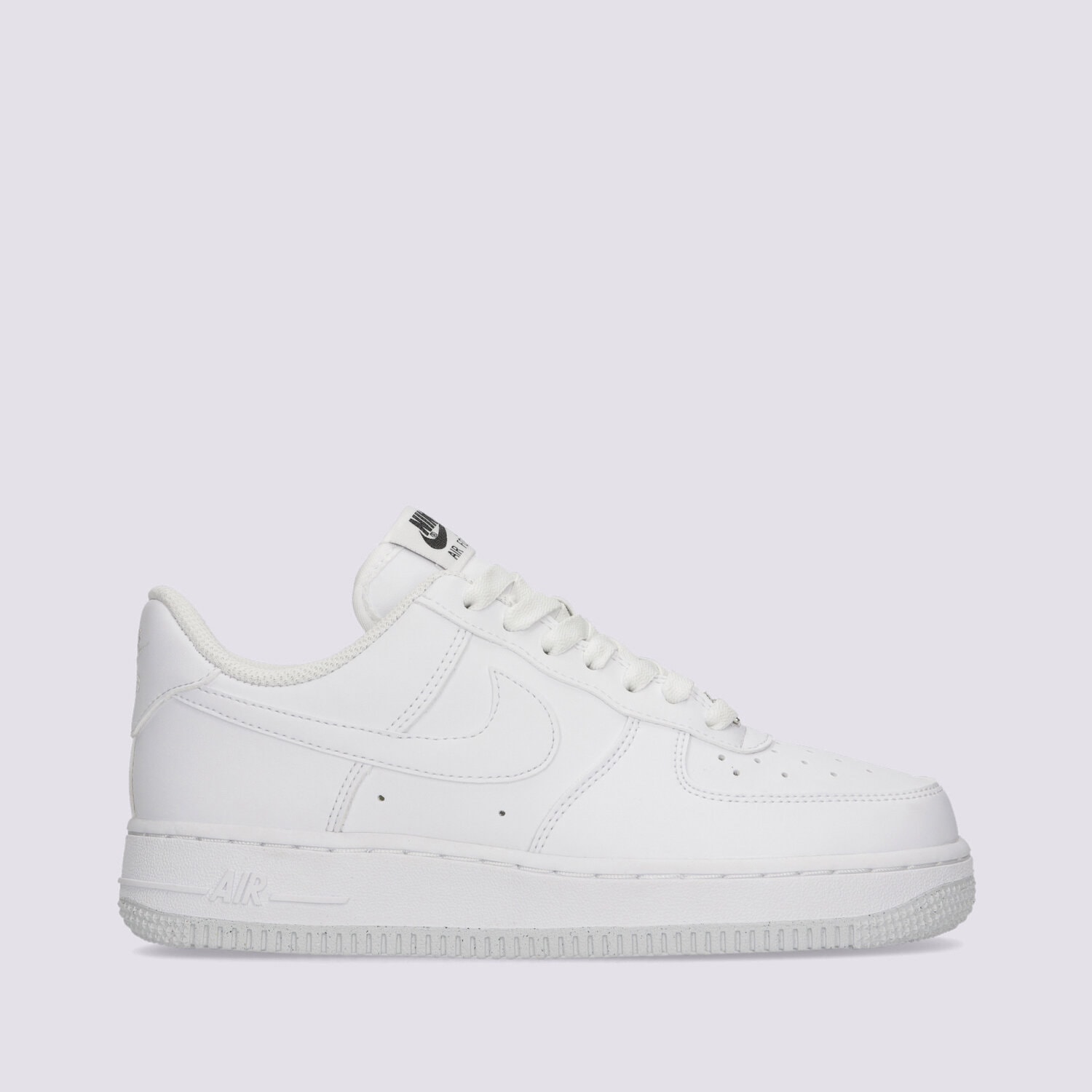 Femei pantofi sport NIKE AIR FORCE 1 '07 NEXT NATURE DC9486-101 Alb