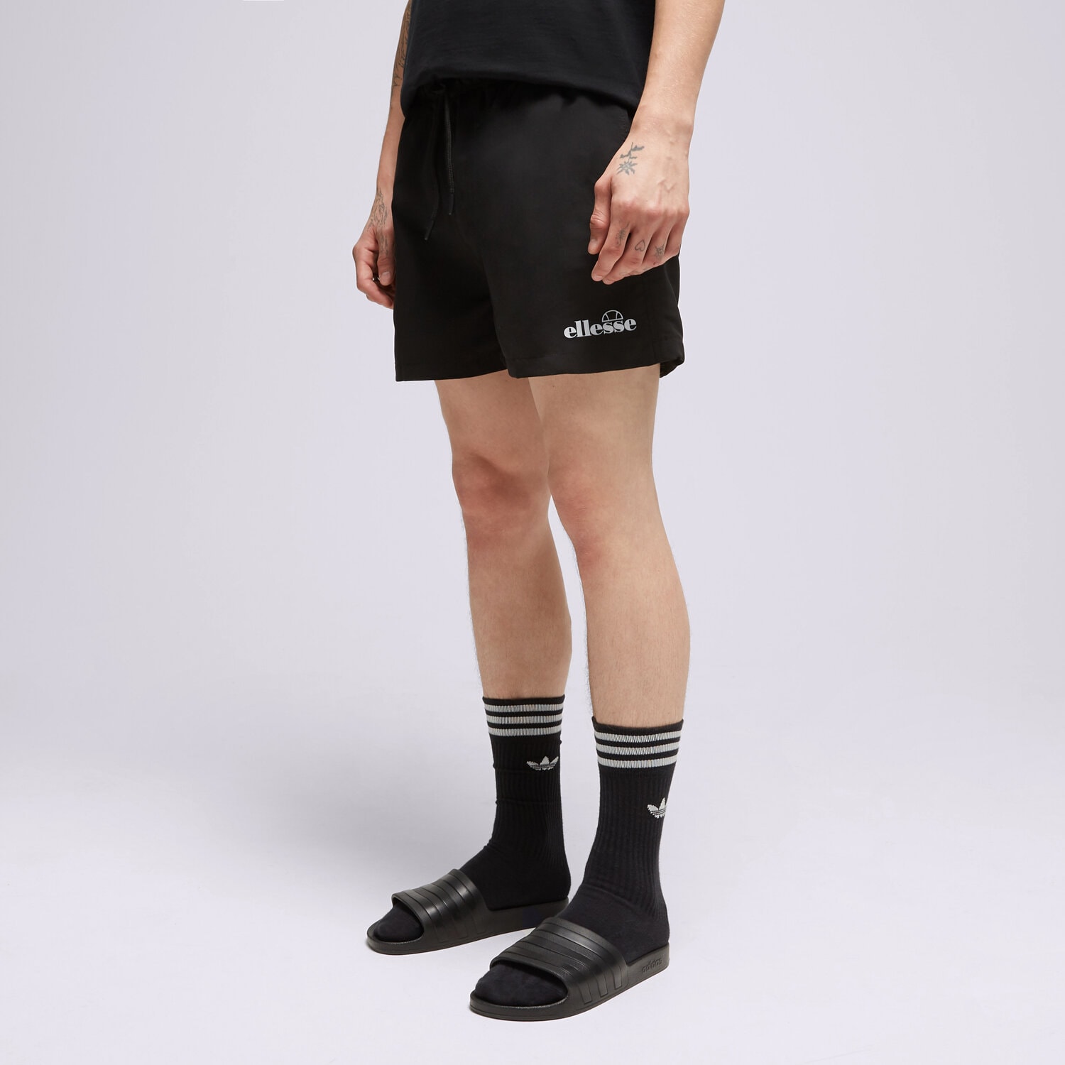 Femei pantaloni scurți ELLESSE PANTALONI SCURȚI LAMINA SWIM SHORT BLK SHP16468011 Negru
