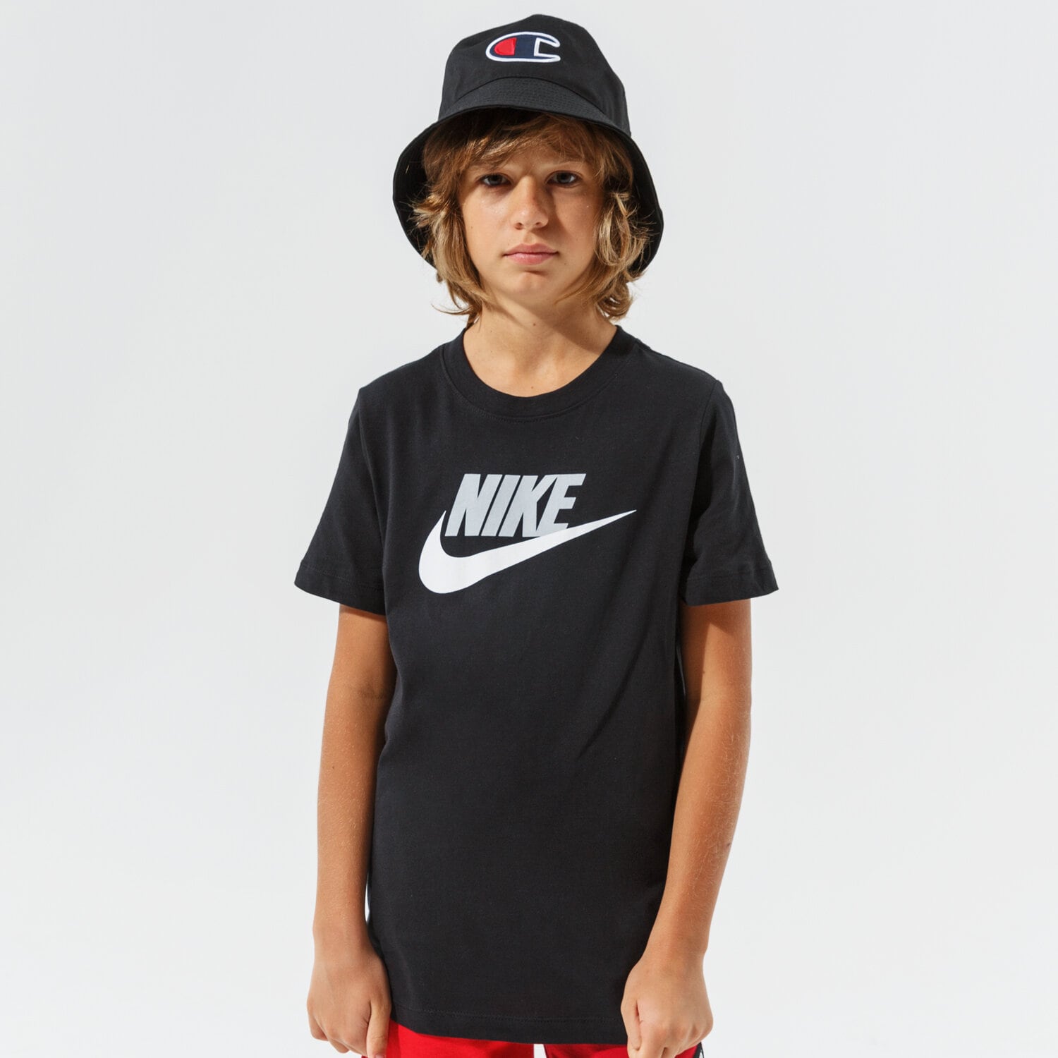 Copii tricou NIKE TRICOU SPORTSWEAR BOY AR5252-013 Negru