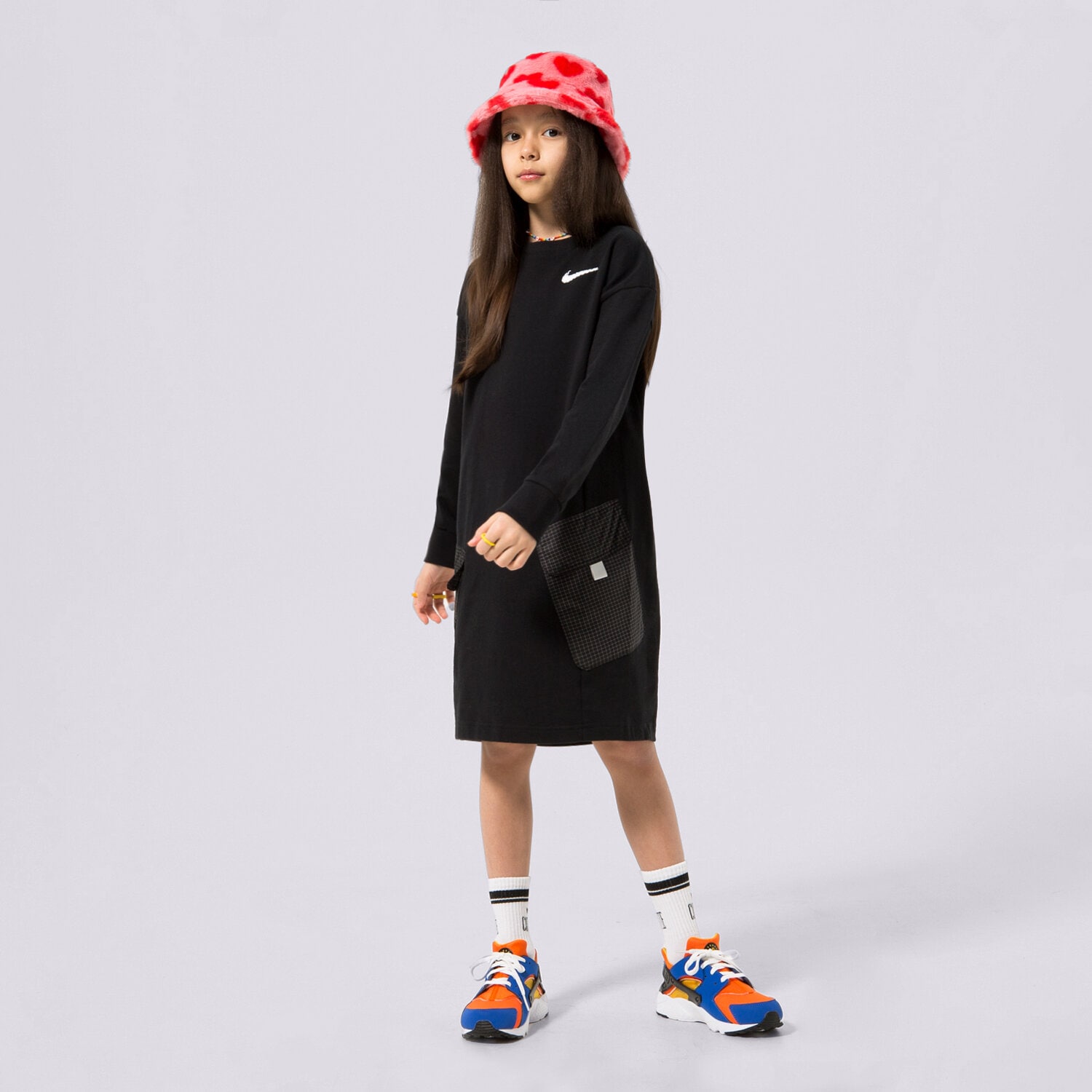 Pantaloni scurți și rochii pentru copii NIKE ROCHIE G NSW TRENINGS OP GIRL DQ8938-010 Negru