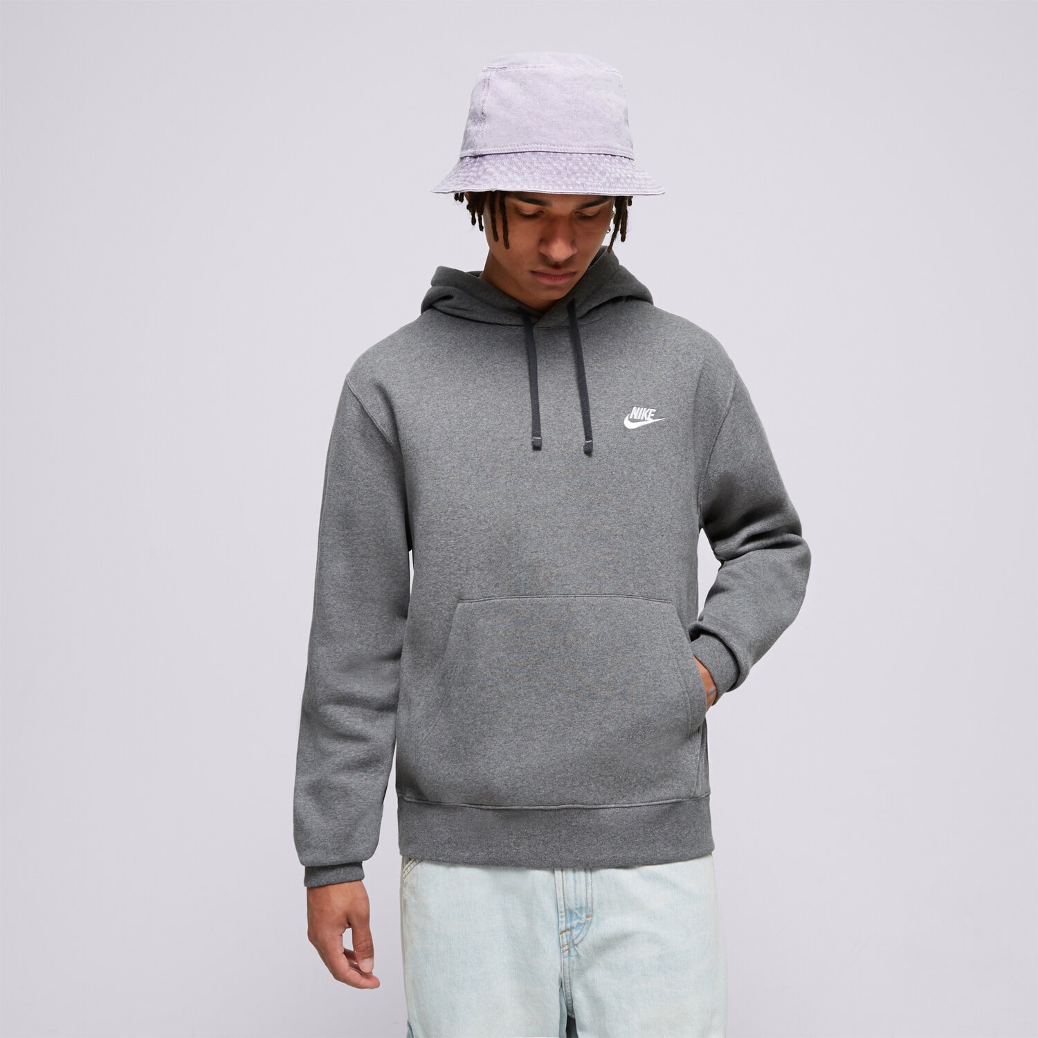 Bărbați bluză NIKE BLUZĂ CU GLUGĂ SPORTSWEAR CLUB FLEECE BV2654-071 Gri