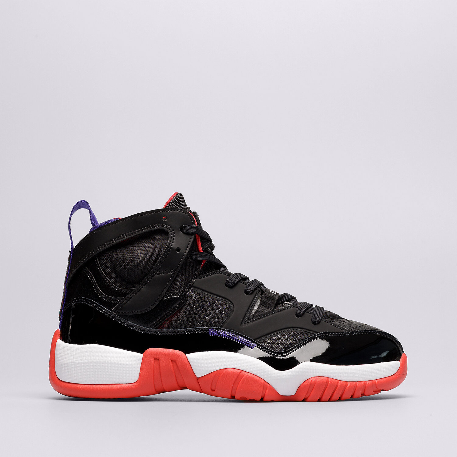 Barbați pantofi sport JORDAN JUMPMAN TWO TREY DO1925-001 Negru