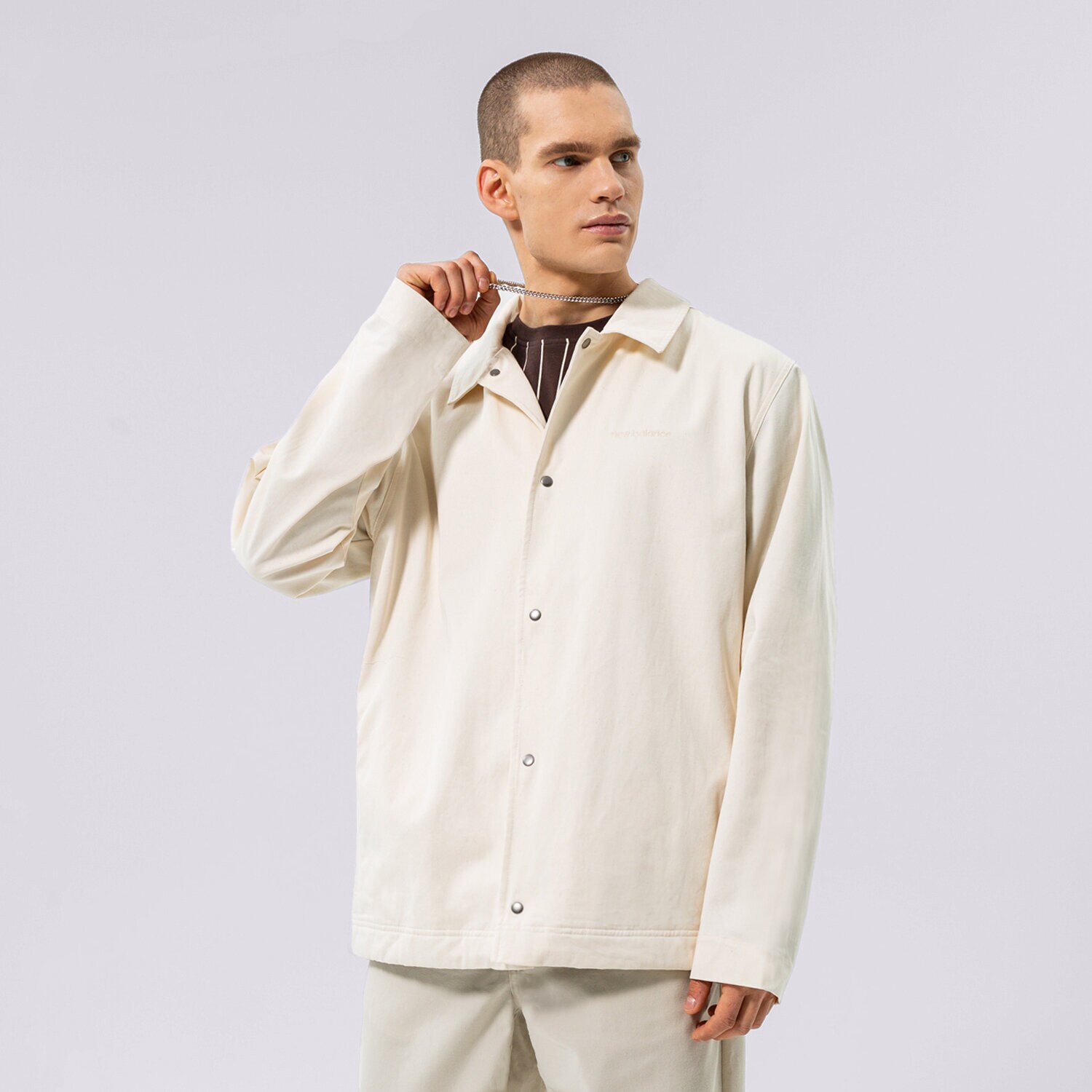 Bărbați jachetă NEW BALANCE JACHETĂ NB ATHLETICS NATURE STATE MJ23552GIE Alb