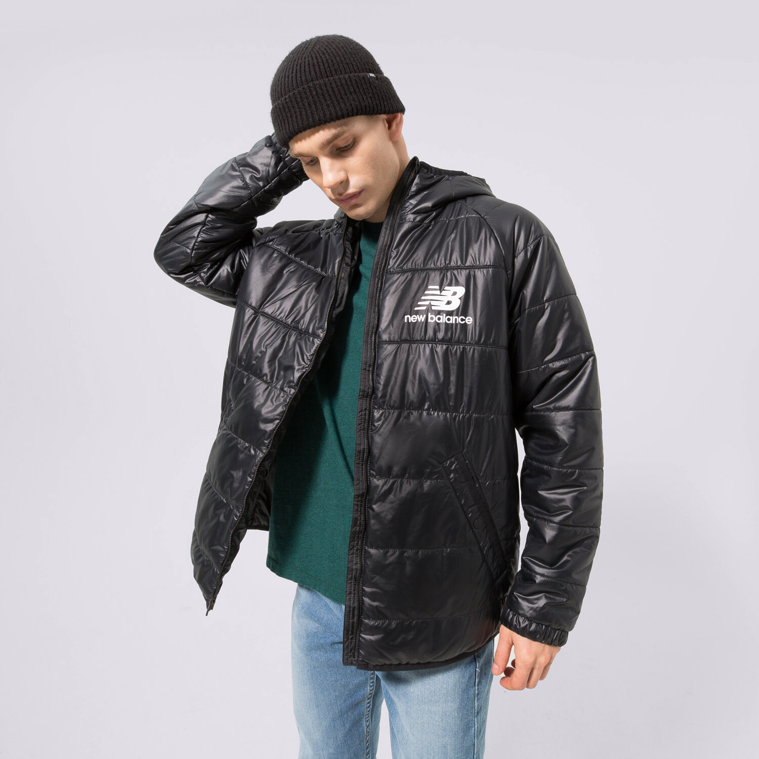 Bărbați eacă de iarnă NEW BALANCE JACHETĂ DE IARNĂ   NB ATHLETICS WINTERIZED MJ13513BK Negru