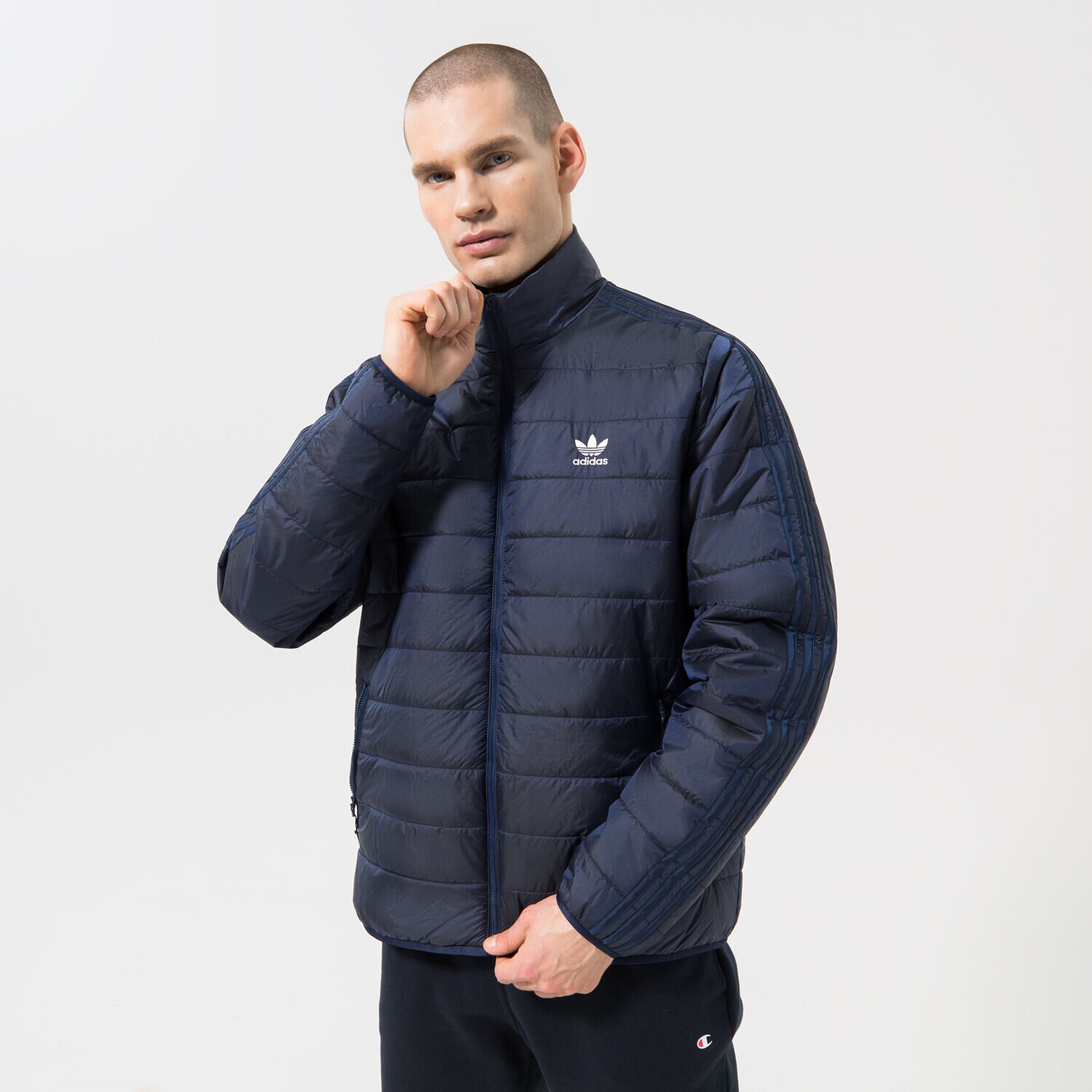 Bărbați eacă de iarnă ADIDAS JACHETĂ DE IARNĂ PADPUFF STAND HL9215 Bleumarin