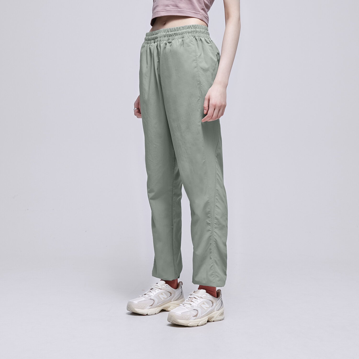 Femei pantaloni REEBOK PANTALONI  CL AE FR TP IC0190 Verde