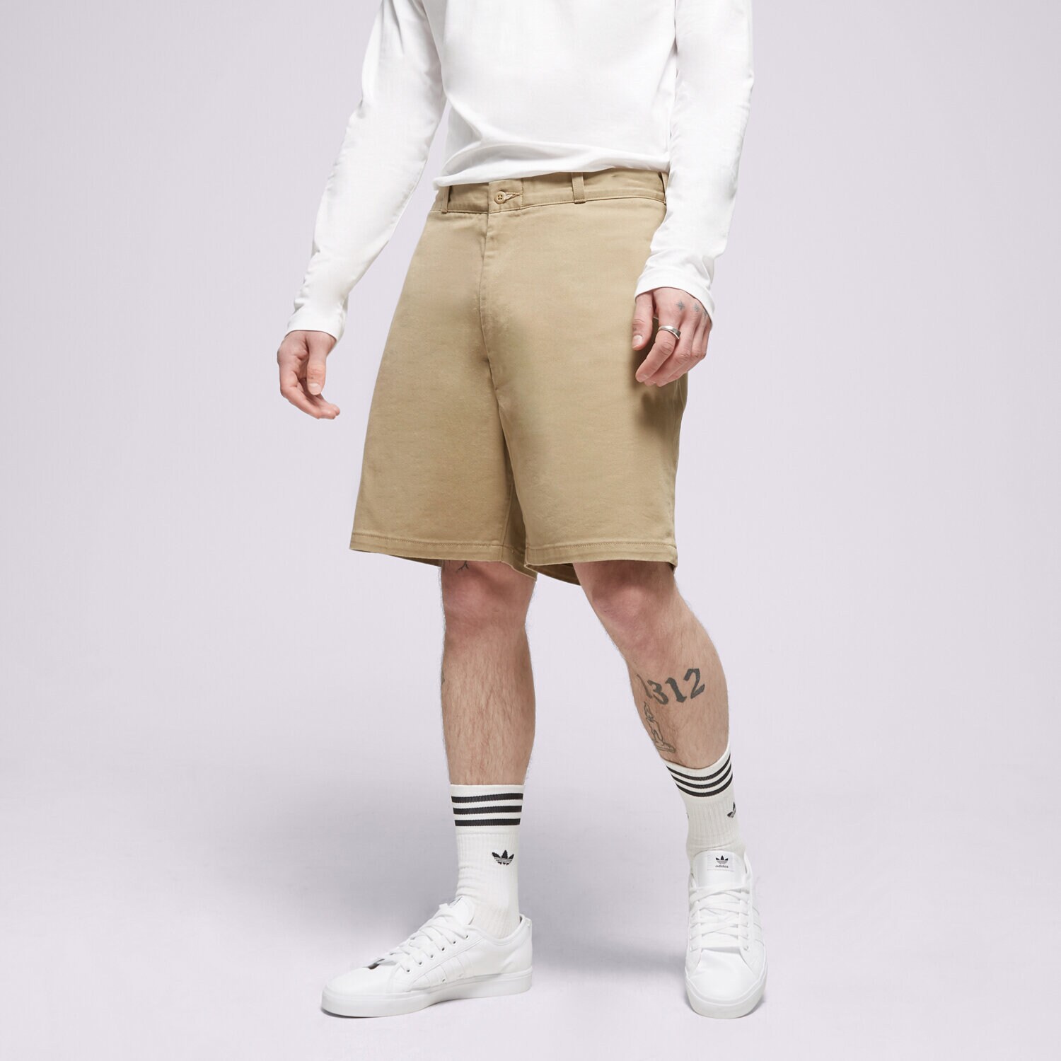 Femei pantaloni scurți LEVI'S PANTALONI SCURȚI SKATE LOOSE CHINO SHORT A43230001 Bej
