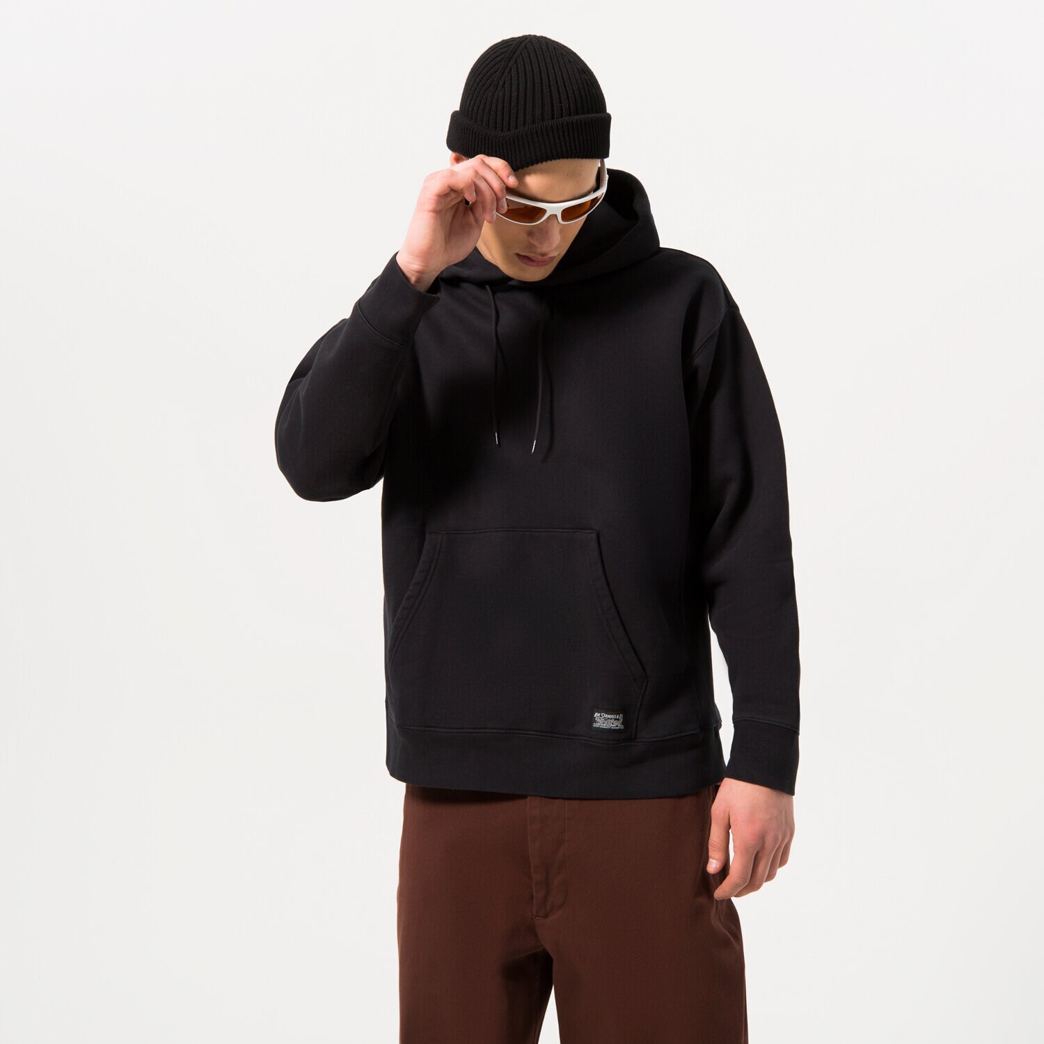 Bărbați bluză LEVI'S BLUZĂ CU GLUGĂ SKATE HOODED SWEATSHIRT A10080000 Negru