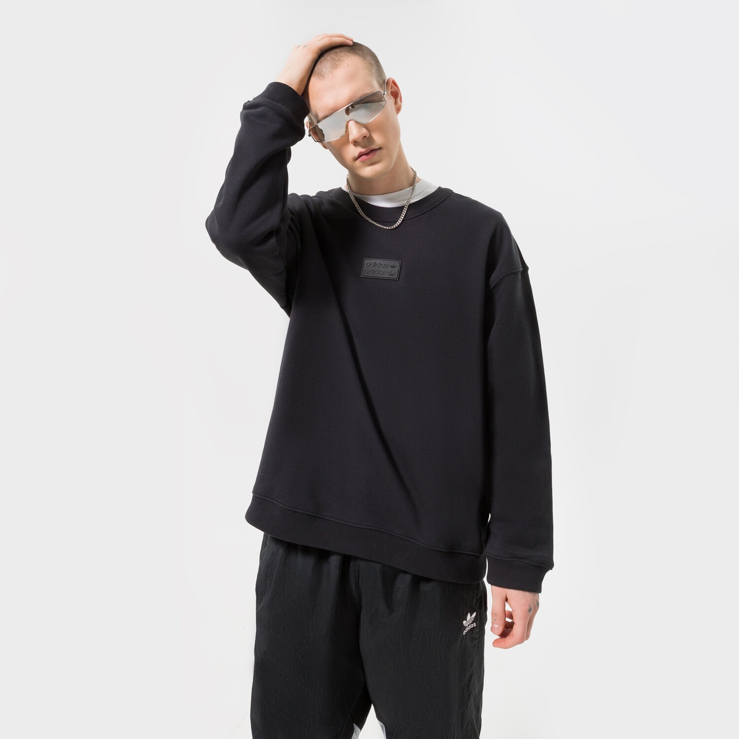 Bărbați bluză ADIDAS BLUZĂ GN3293 GN3293 Negru