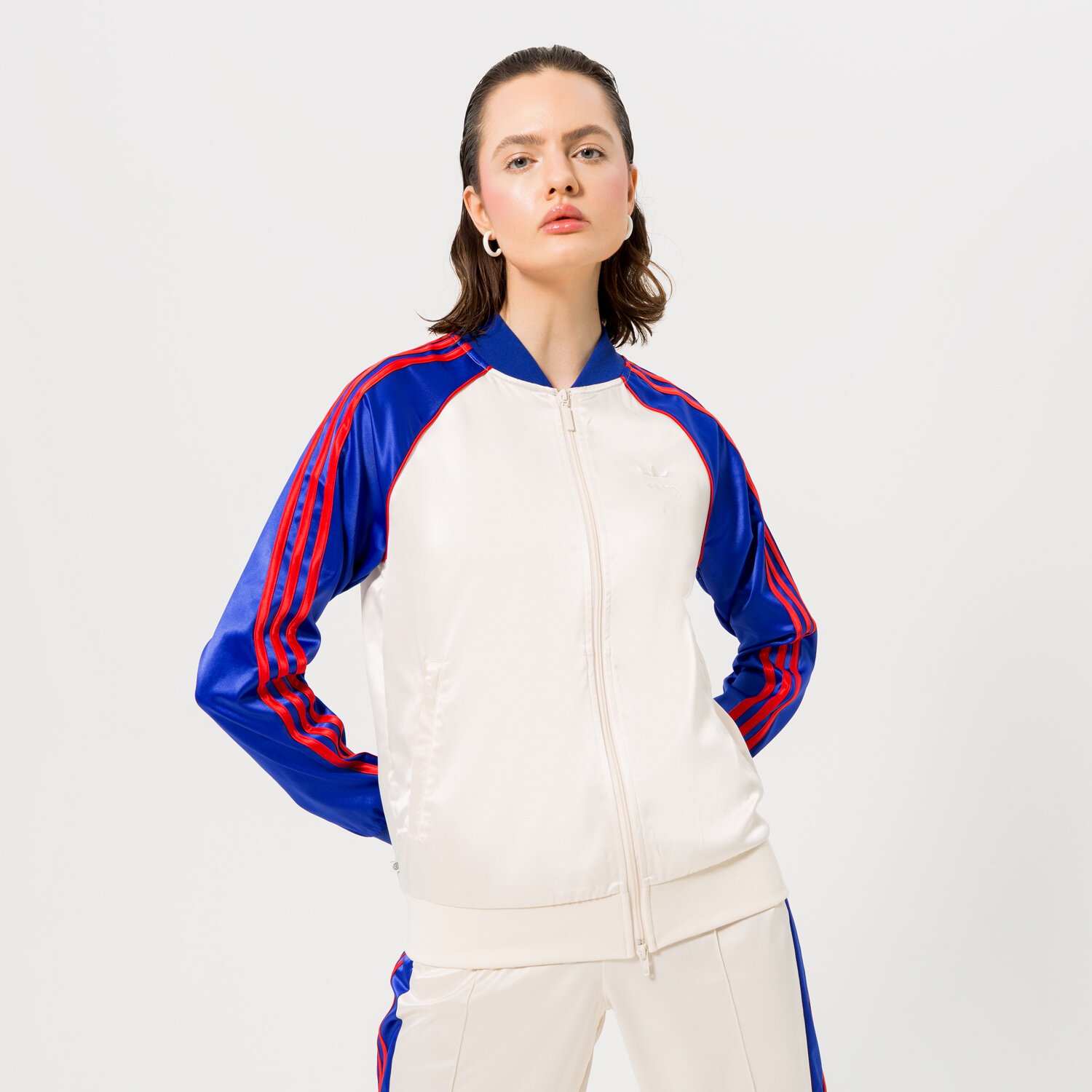 Femei bluză ADIDAS BLUZĂ SST TRACK JACKET IC5226 Alb