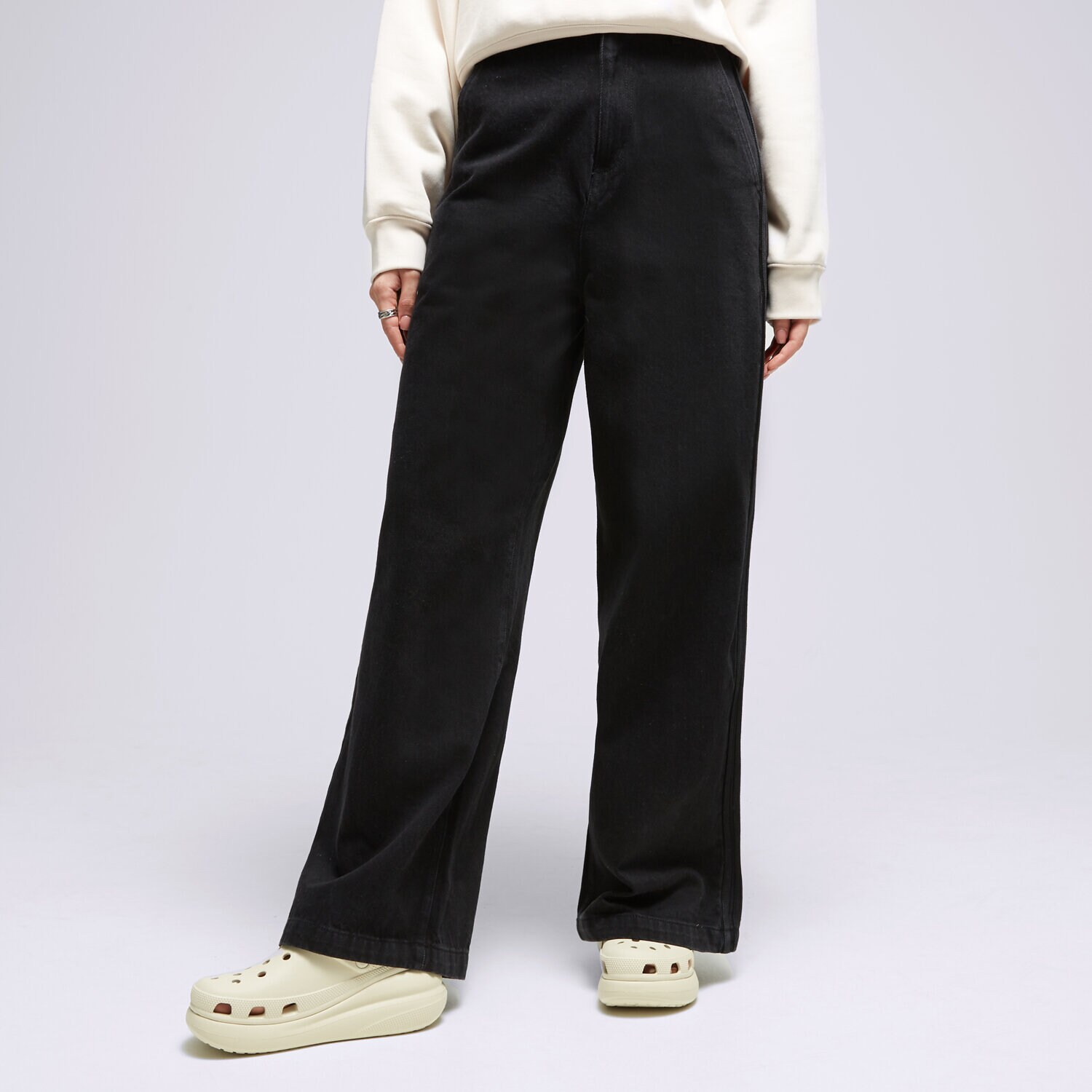 Femei pantaloni ADIDAS PANTALONI 3 STRIPE JEANS IJ8338 Negru