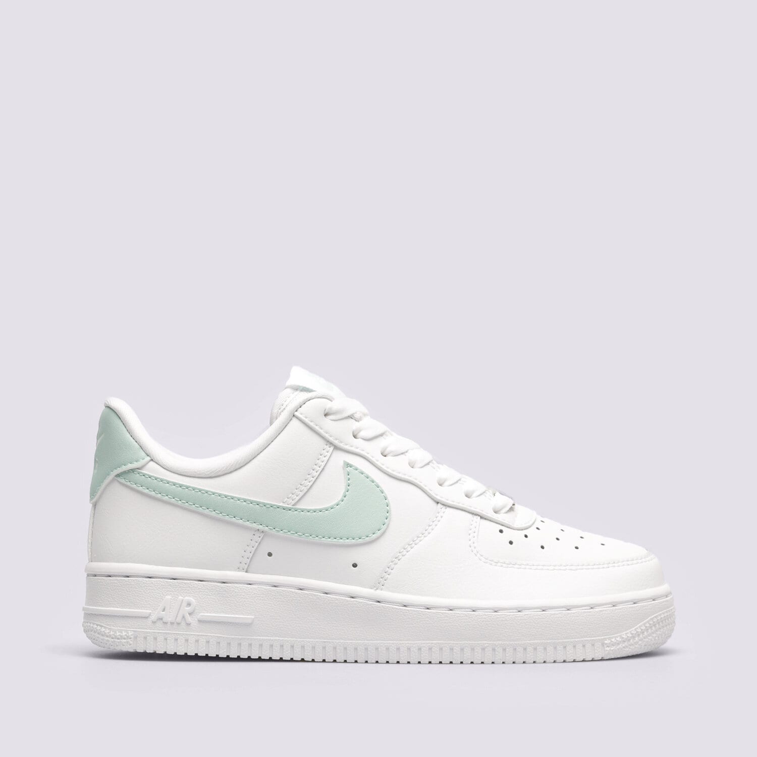 Femei pantofi sport NIKE WMNS AIR FORCE 1 '07 REC DD8959-113 Alb