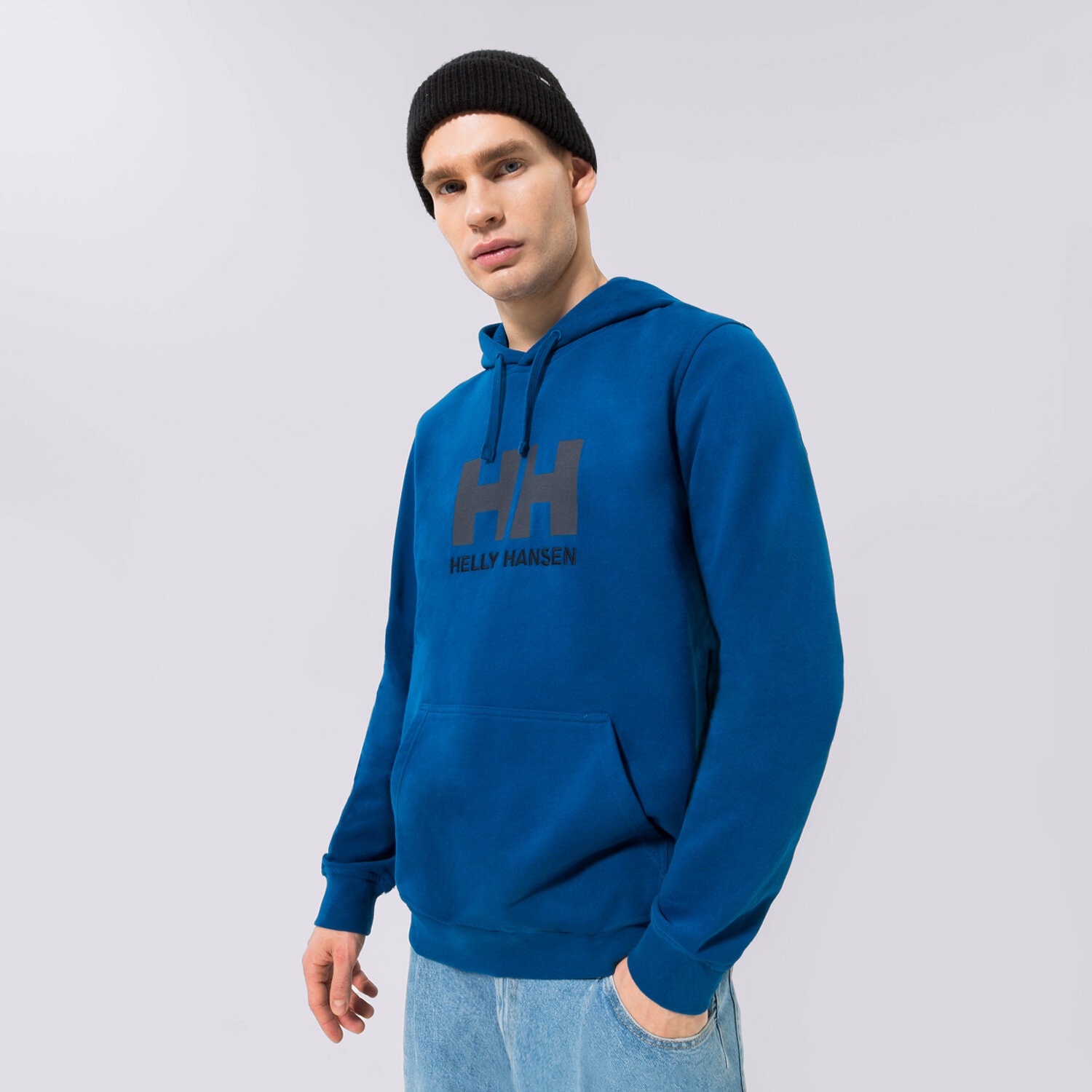 Bărbați bluză HELLY HANSEN BLUZĂ CU GLUGĂ HH LOGO HOODIE 33977606 Bleumarin