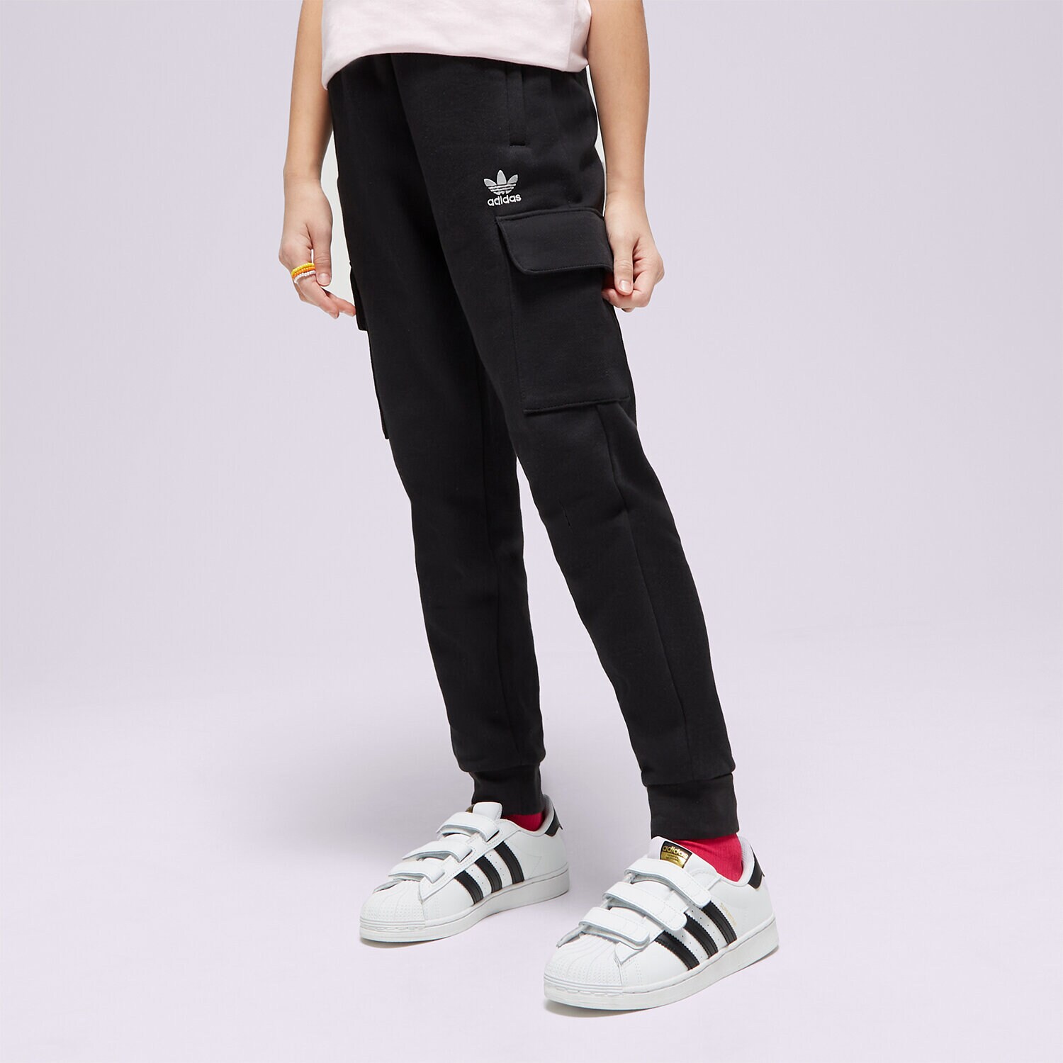 Pantaloni pentru copii ADIDAS PANTALONI  FLEE. CARGO U IL2487 Negru