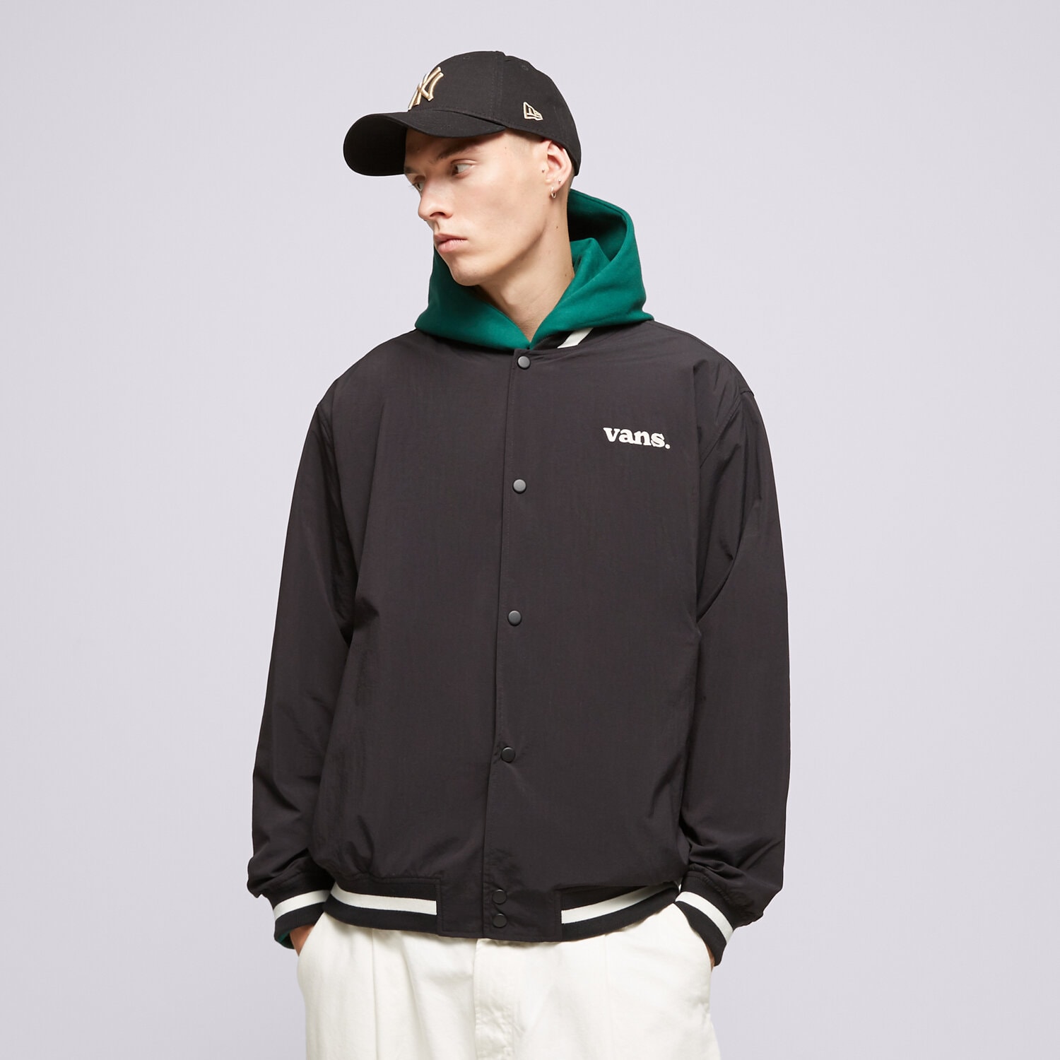 Bărbați jachetă VANS JACHETĂ MOORE VARSITY VN0008G0BLK1 Negru