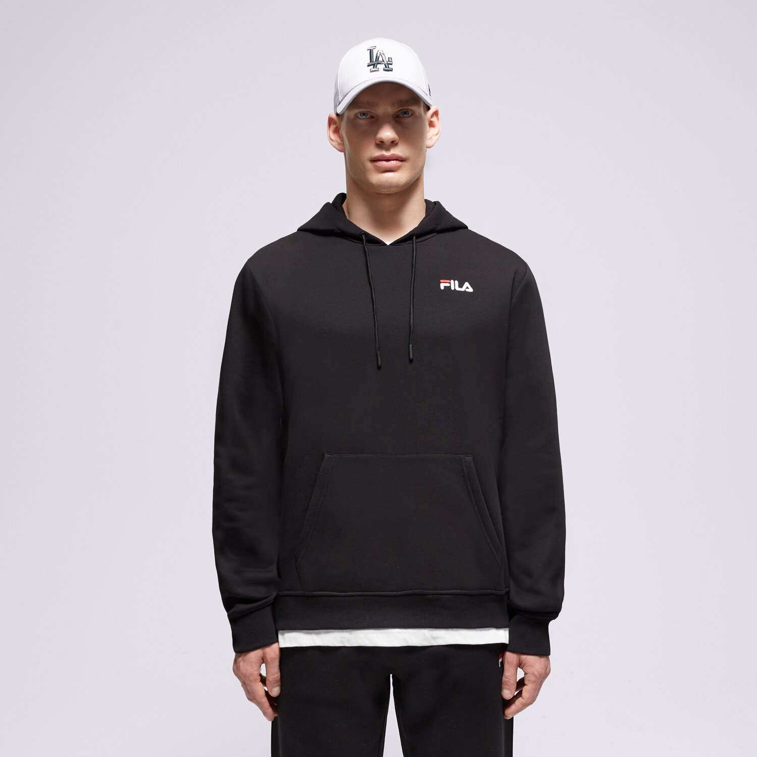 Bărbați bluză FILA BLUZĂ CU GLUGĂ RENDER FW23SPM198000 Negru