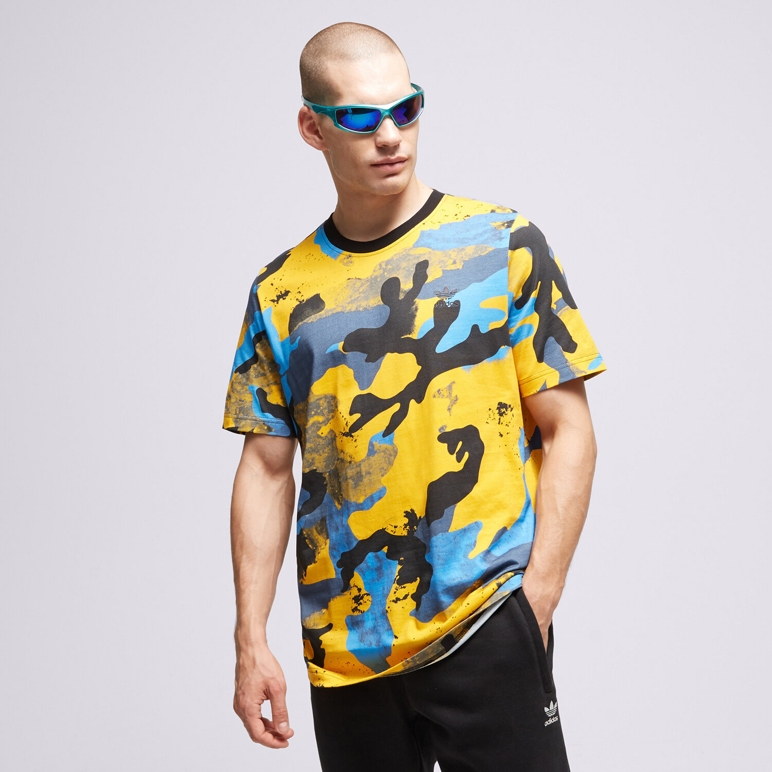 Bărbați tricou ADIDAS TRICOU CAMO AOP TEE HK2801 Mulicolor