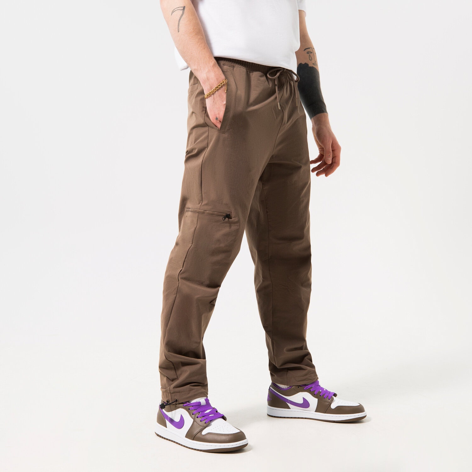 Bărbați pantaloni JORDAN PANTALONI  M J ESS WOVEN PANT DQ7509-274 Gri