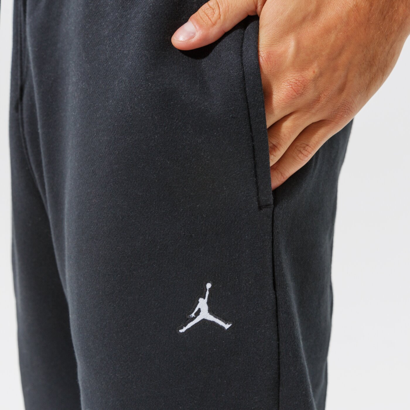JORDAN PANTALONI ESSENTIAL FLEECE JOGGERS DA9820010 NEGRU Bărbați